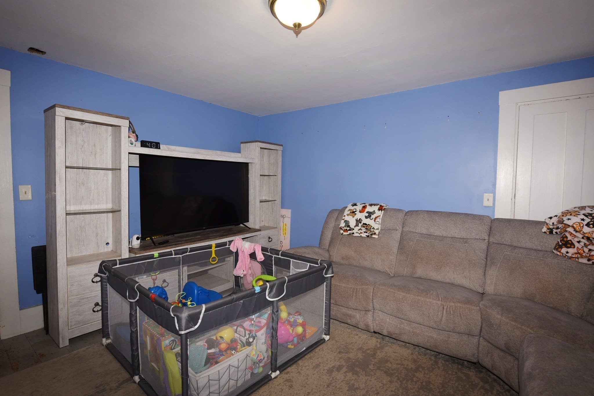 Single Family Residence at 558 N Main St, Randolph MA 02368, photo 29 of 41