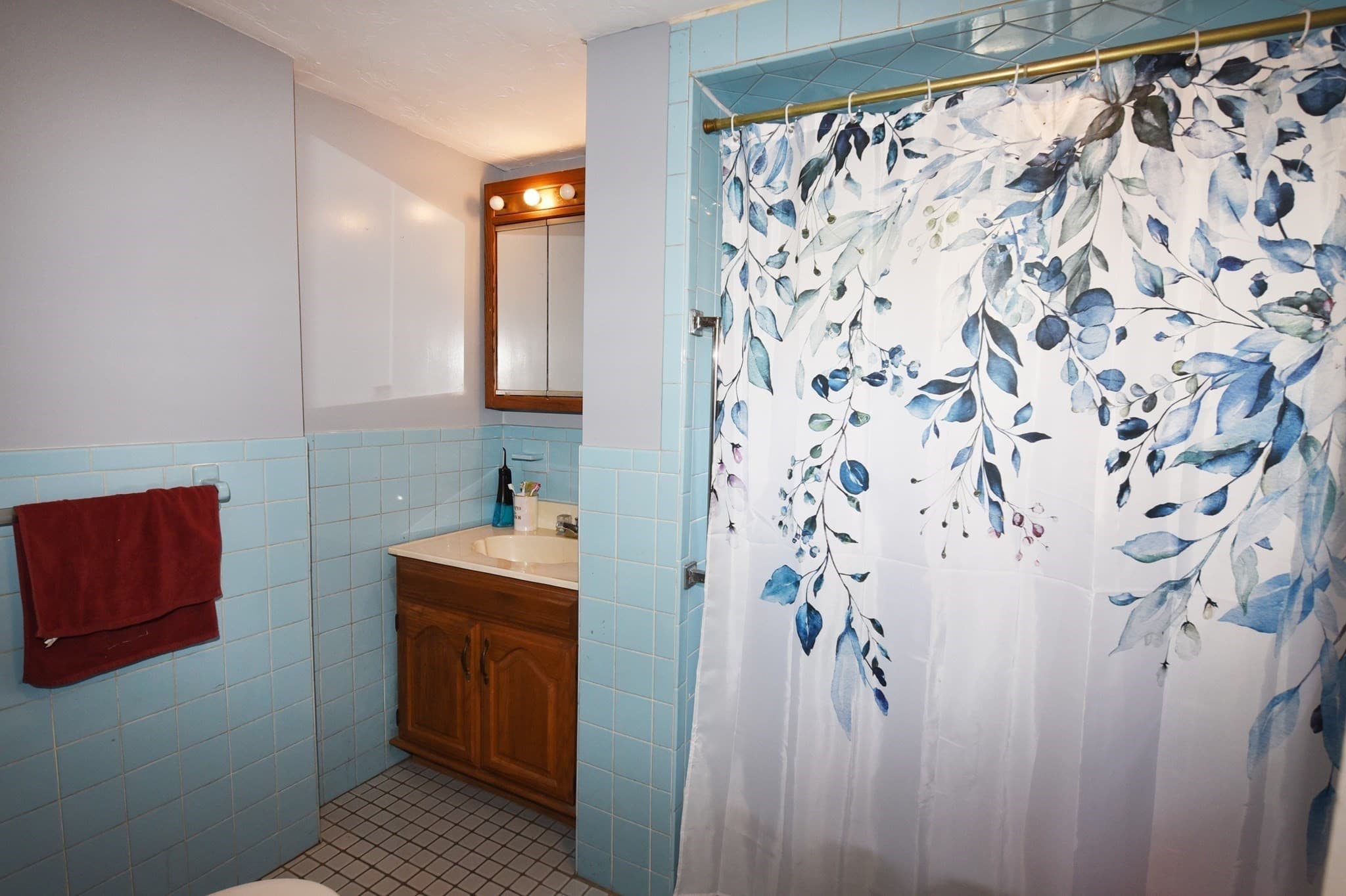 Single Family Residence at 558 N Main St, Randolph MA 02368, photo 25 of 41