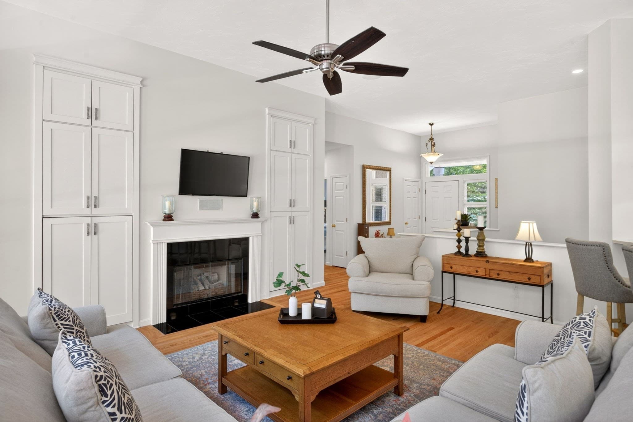 Single Family Residence at 51 Forest Edge, Plymouth MA 02360, photo 2 of 40