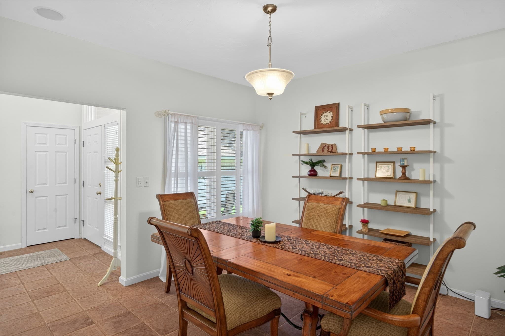 Single Family Residence at 51 Forest Edge, Plymouth MA 02360, photo 13 of 40