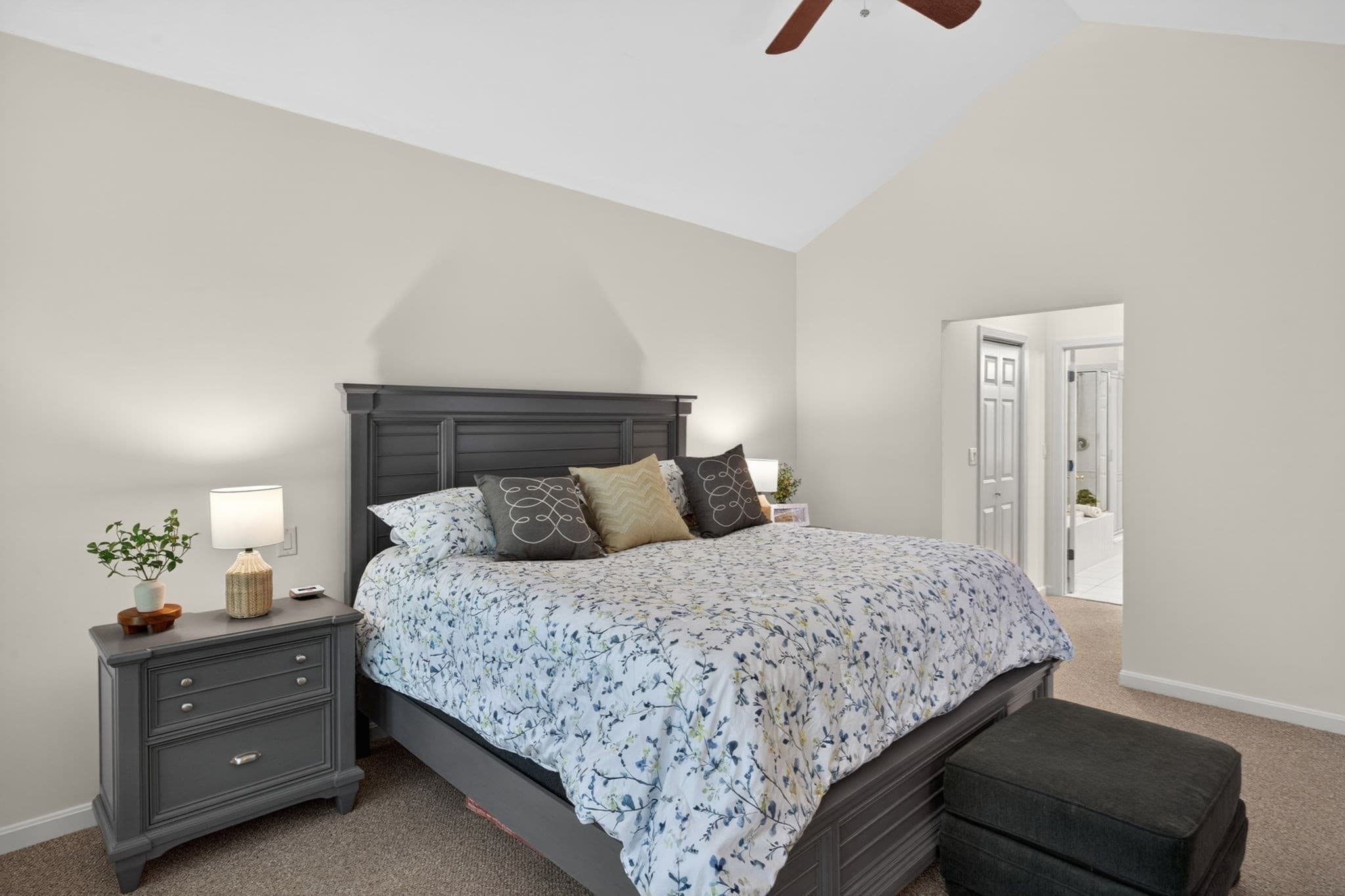 Single Family Residence at 51 Forest Edge, Plymouth MA 02360, photo 16 of 40