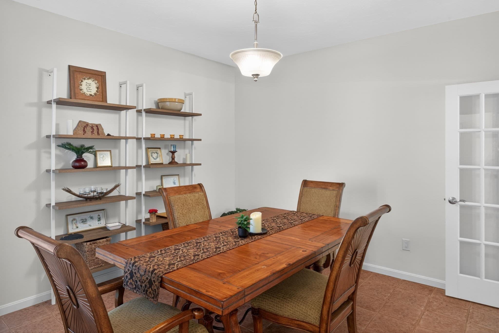 Single Family Residence at 51 Forest Edge, Plymouth MA 02360, photo 12 of 40