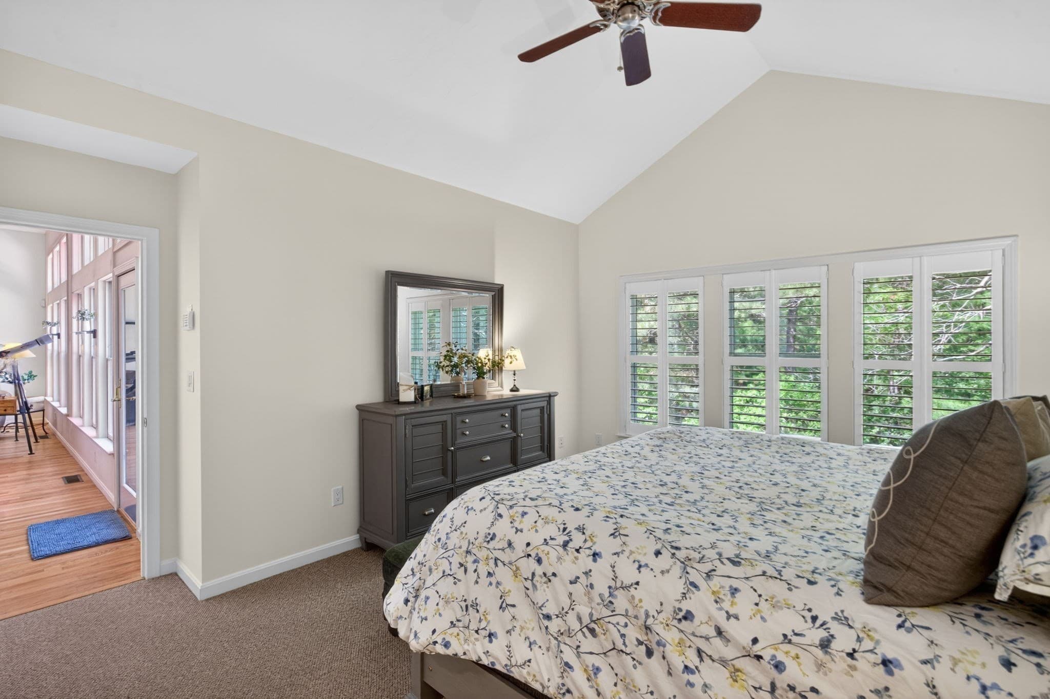 Single Family Residence at 51 Forest Edge, Plymouth MA 02360, photo 14 of 40