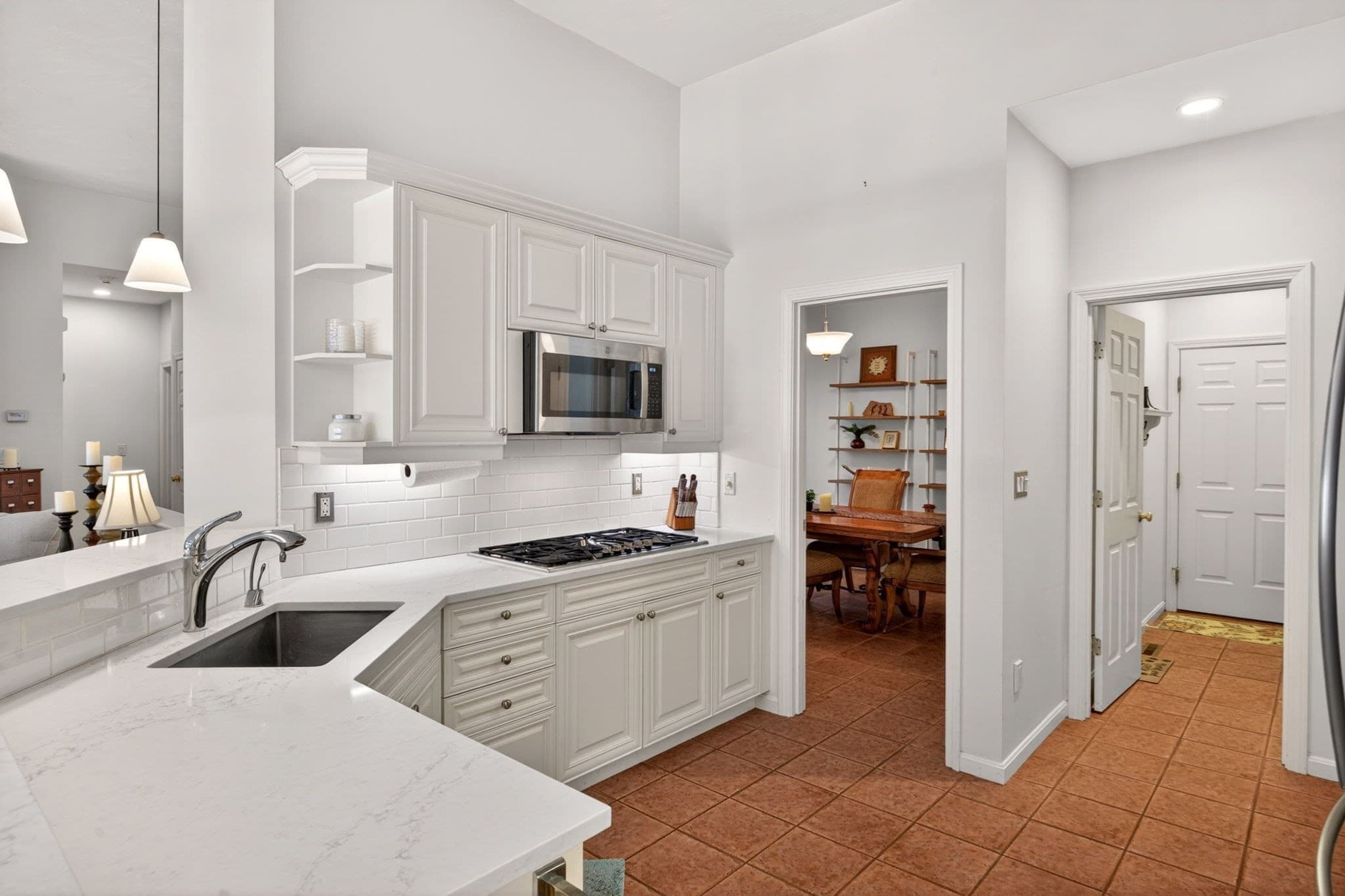 Single Family Residence at 51 Forest Edge, Plymouth MA 02360, photo 11 of 40