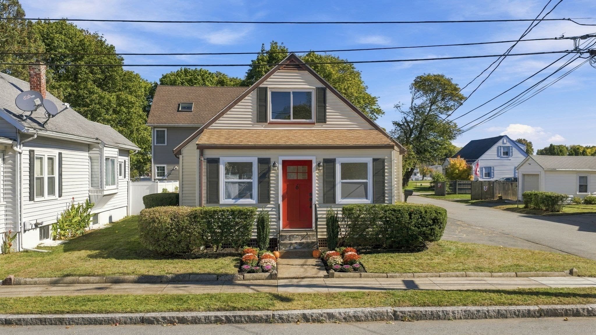 6 Norfolk Ave, Peabody MA 01960