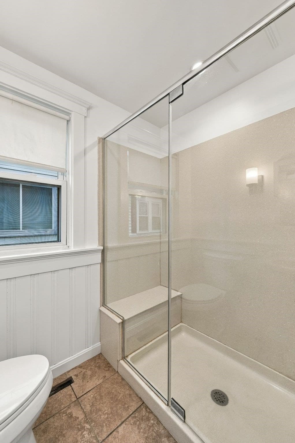 Single Family Residence at 6 Norfolk Ave, Peabody MA 01960, photo 18 of 42