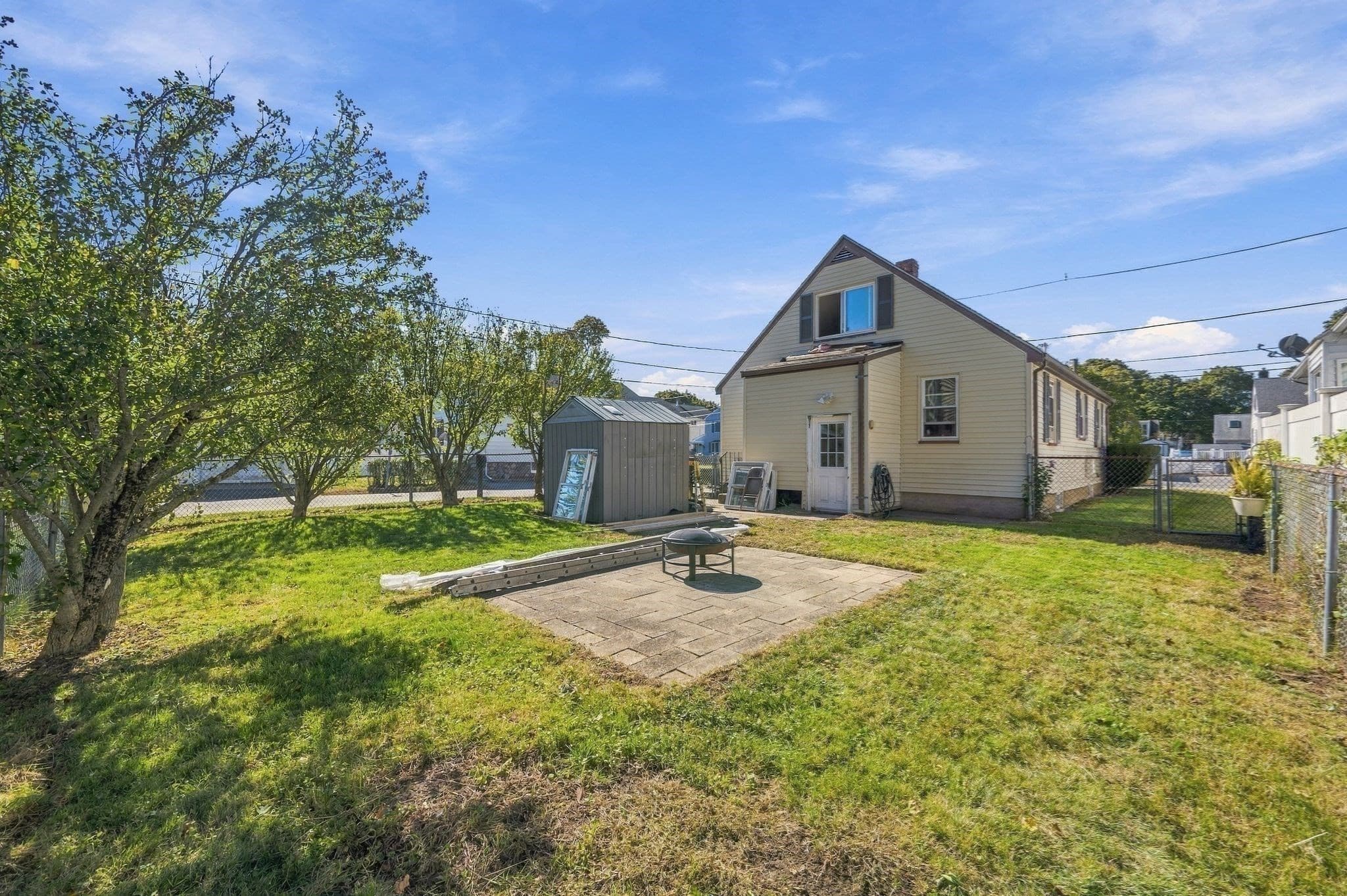 Single Family Residence at 6 Norfolk Ave, Peabody MA 01960, photo 37 of 42