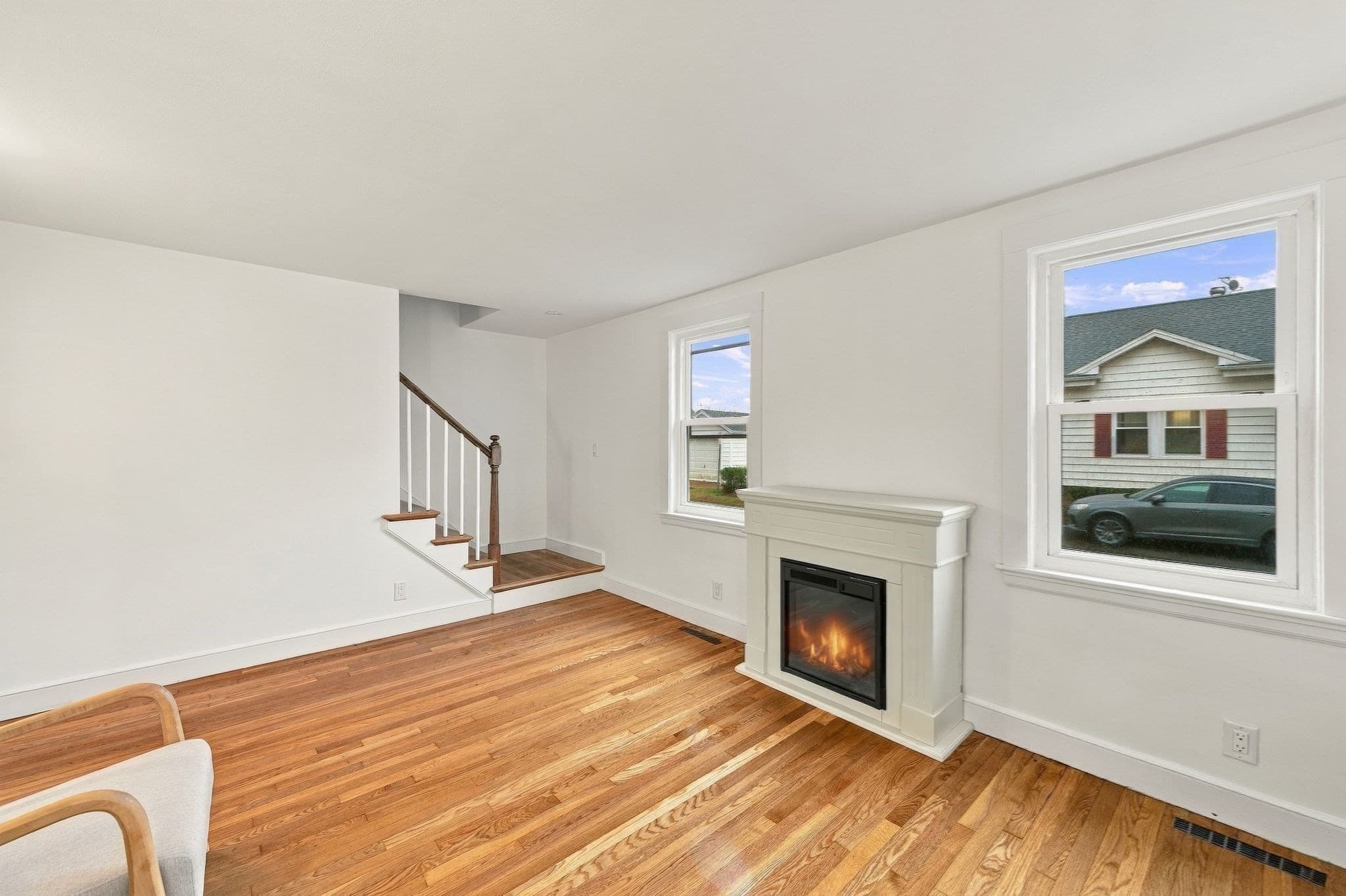 Single Family Residence at 6 Norfolk Ave, Peabody MA 01960, photo 8 of 42