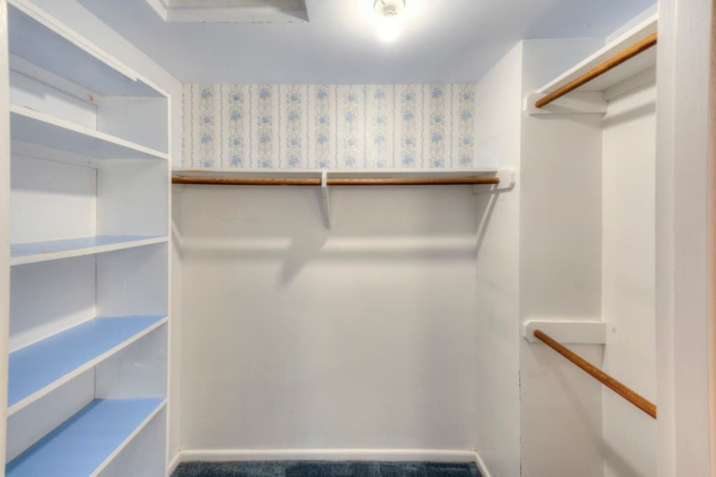 Single Family Residence at 20 Dubiel Dr, Worcester MA 01609, photo 23 of 41
