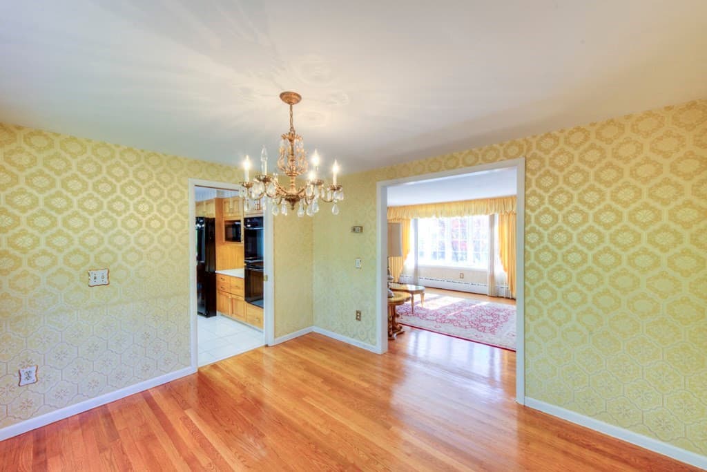 Single Family Residence at 20 Dubiel Dr, Worcester MA 01609, photo 8 of 41