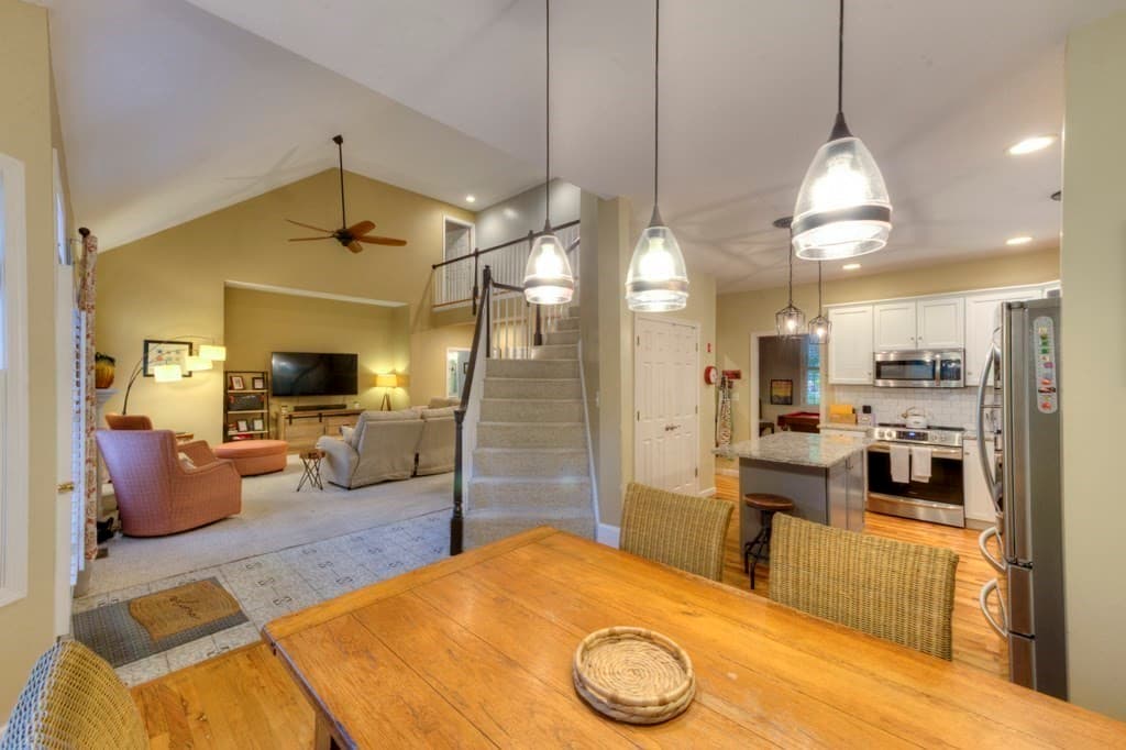 Single Family Residence at 5 Quirk Cir, Milford MA 01757, photo 12 of 42
