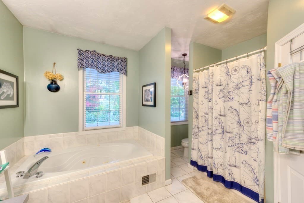 Single Family Residence at 5 Quirk Cir, Milford MA 01757, photo 25 of 42