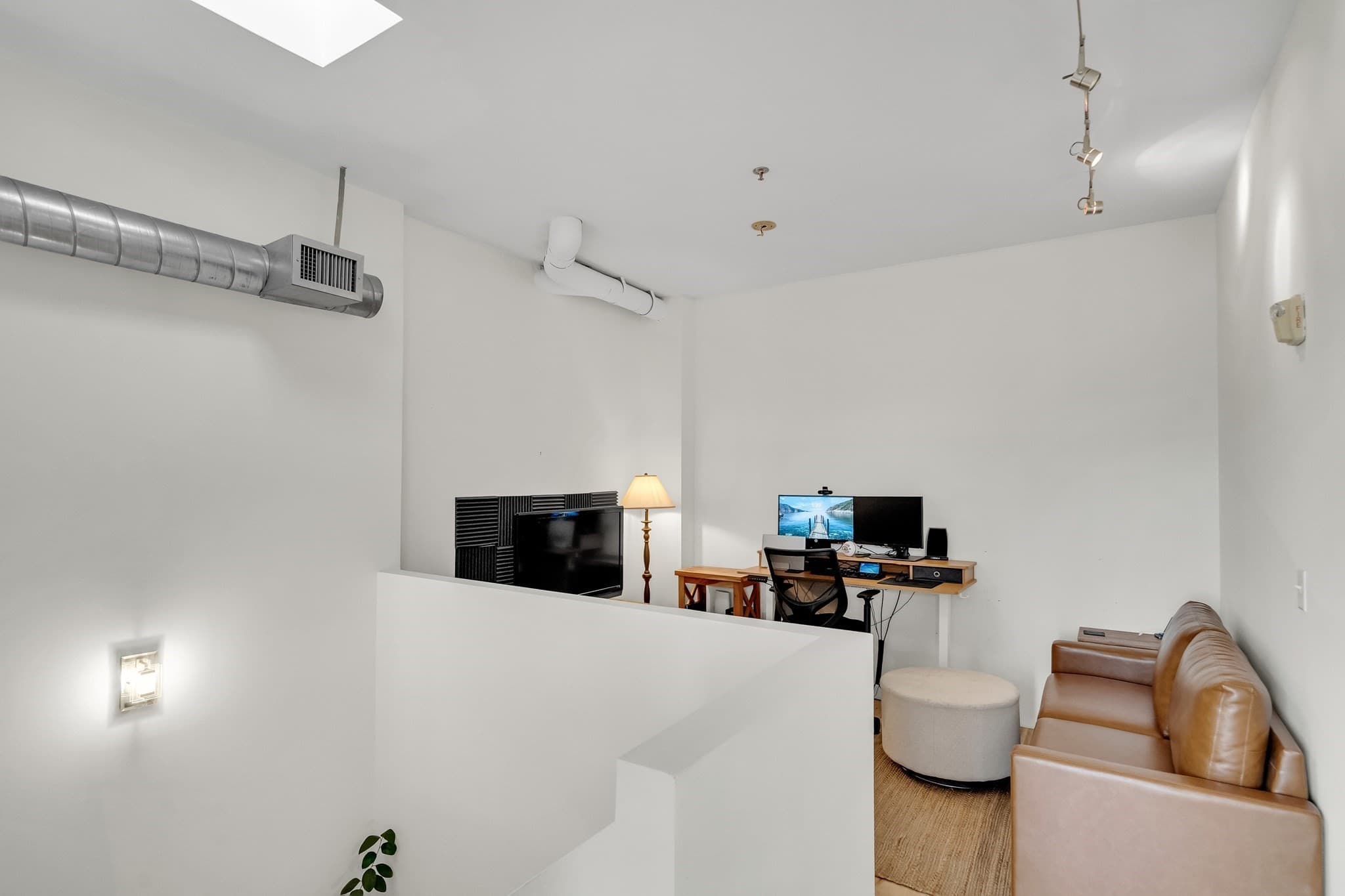 Condominium at 43 Charlton # 501, Everett MA 02149, photo 28 of 29