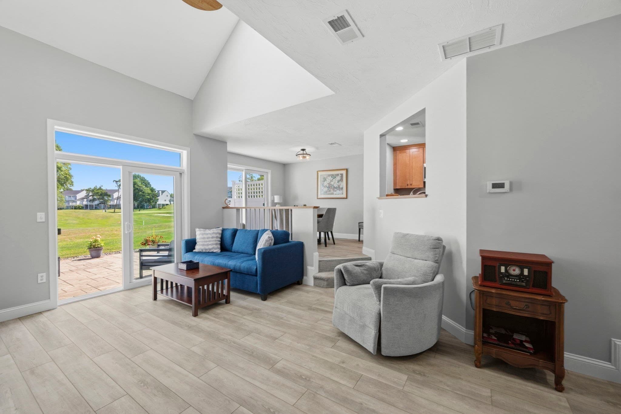 Condominium at 14 Southcliff Dr # 14, Plymouth MA 02360, photo 11 of 38