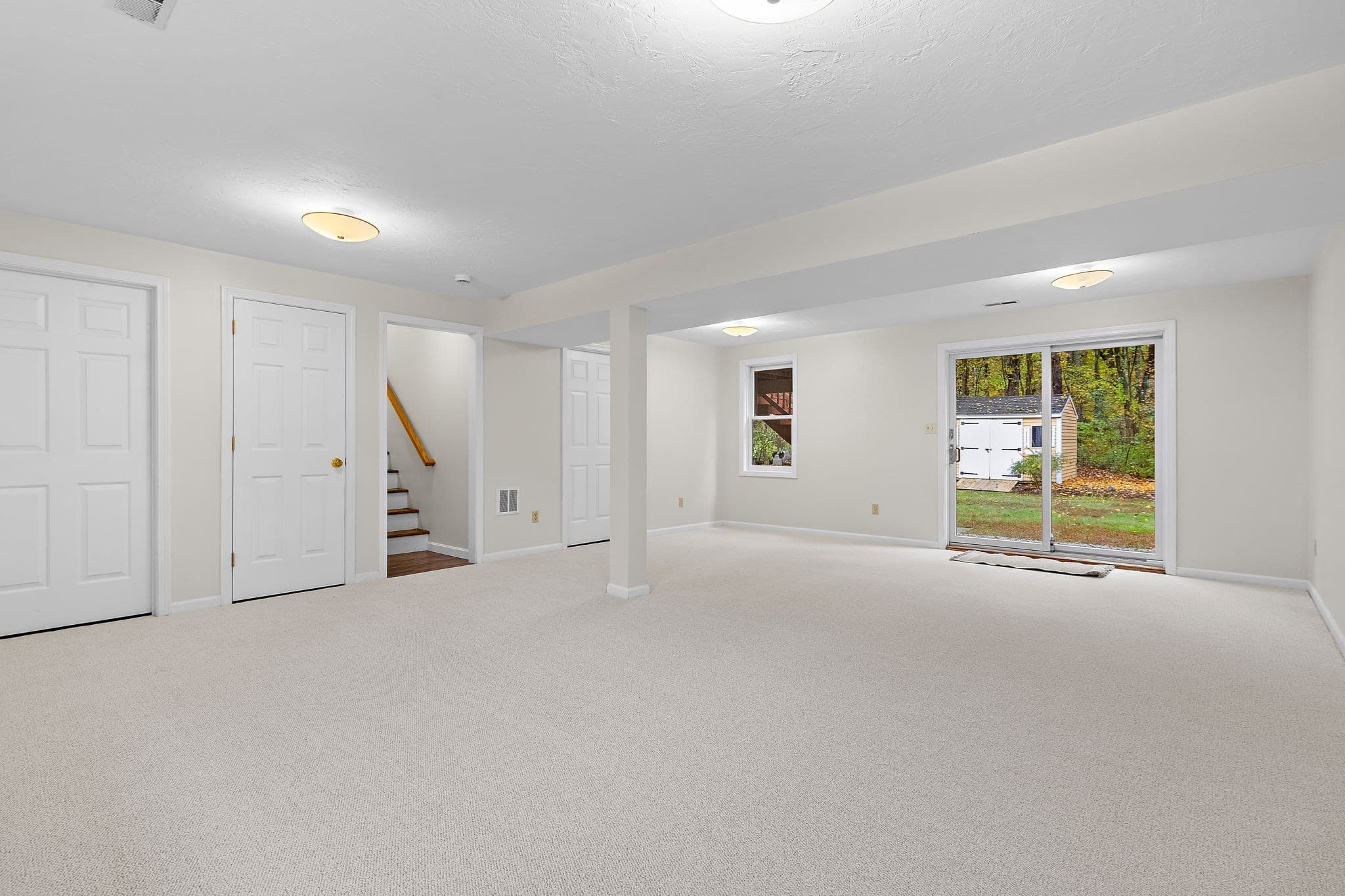 Single Family Residence at 15 Quail Hollow Dr, Shrewsbury MA 01545, photo 33 of 38