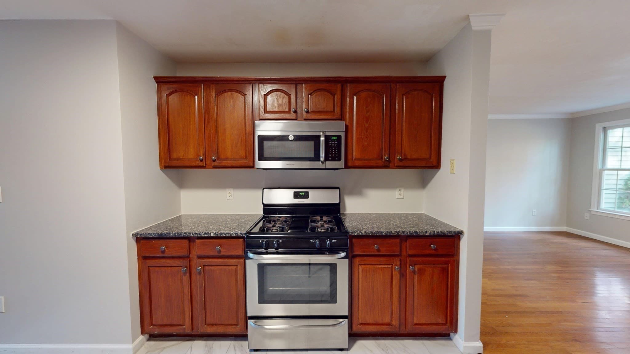 Condominium at 48 Mendon St # 48, Bellingham MA 02019, photo 10 of 27