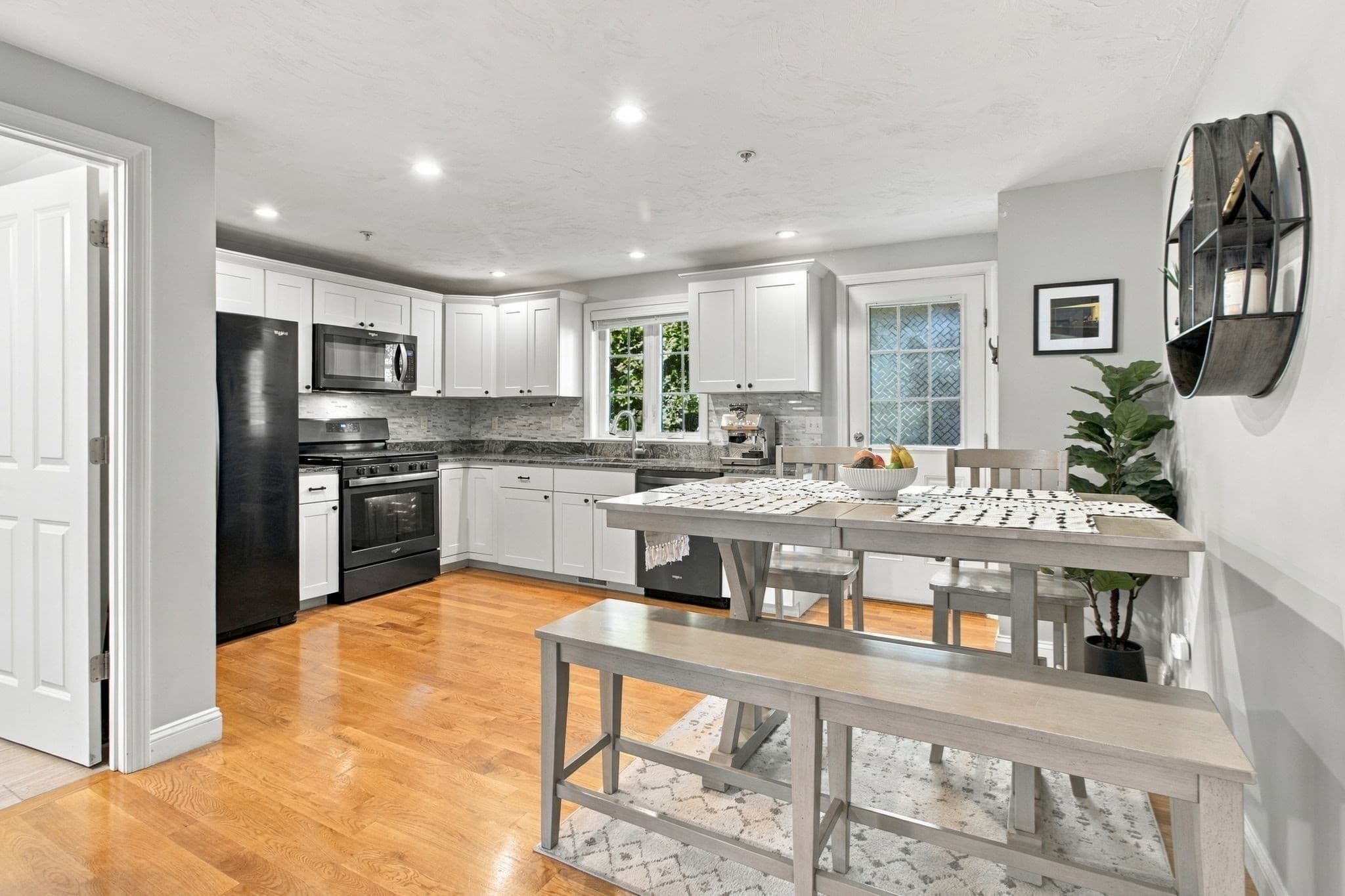 Condominium at 187 Lake St # A1, Weymouth MA 02189, photo 6 of 35