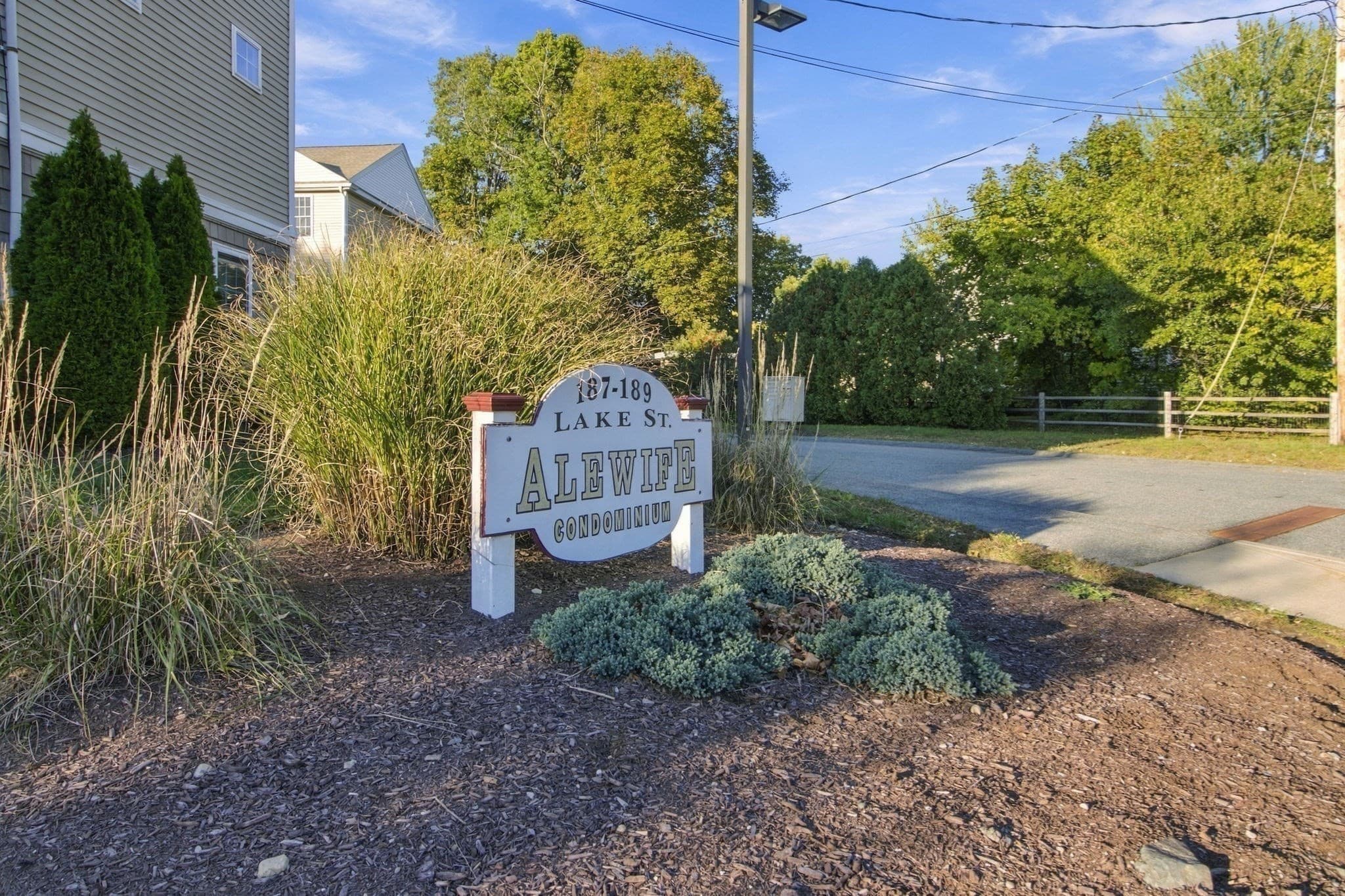 Condominium at 187 Lake St # A1, Weymouth MA 02189, photo 3 of 35