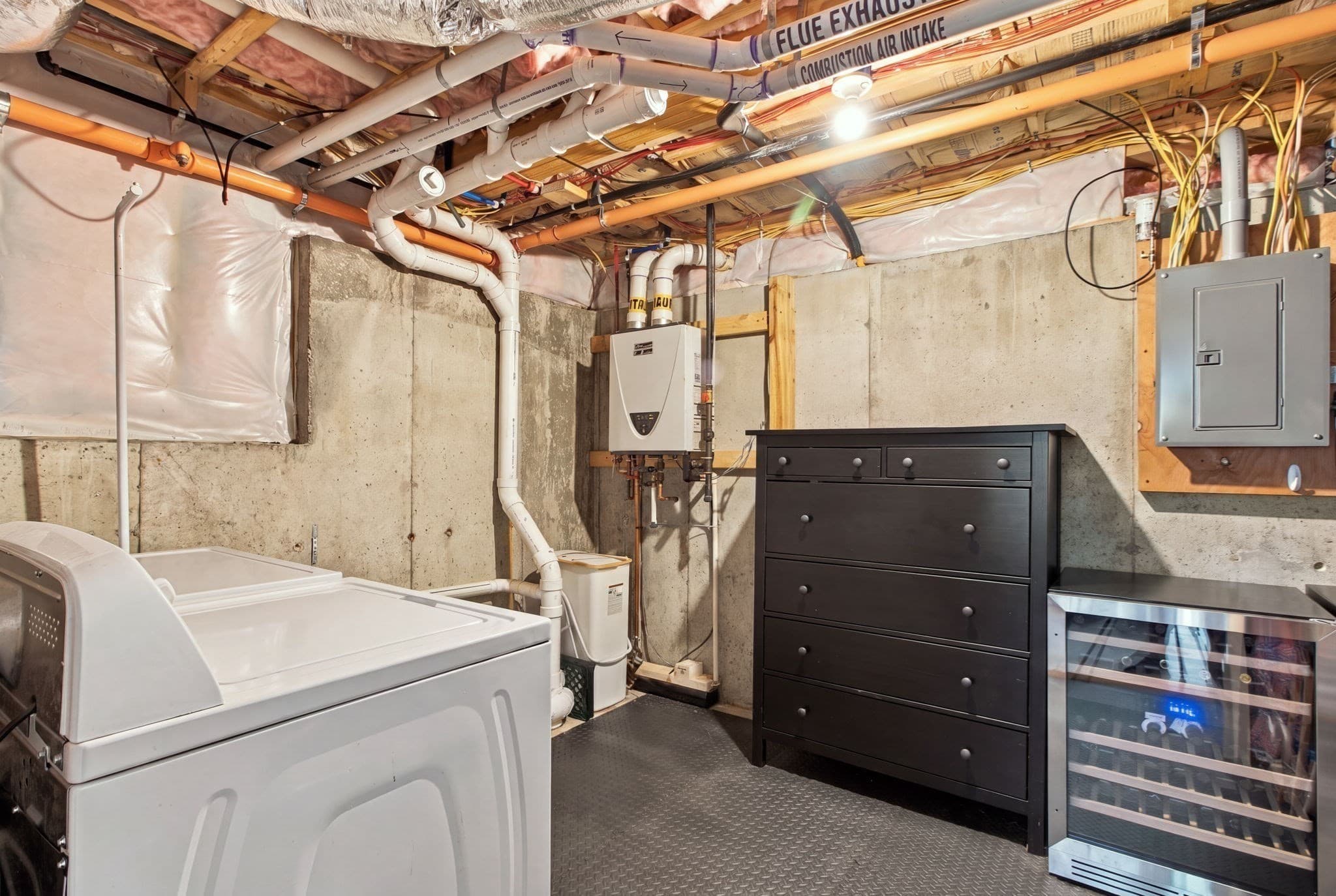 Condominium at 187 Lake St # A1, Weymouth MA 02189, photo 28 of 35