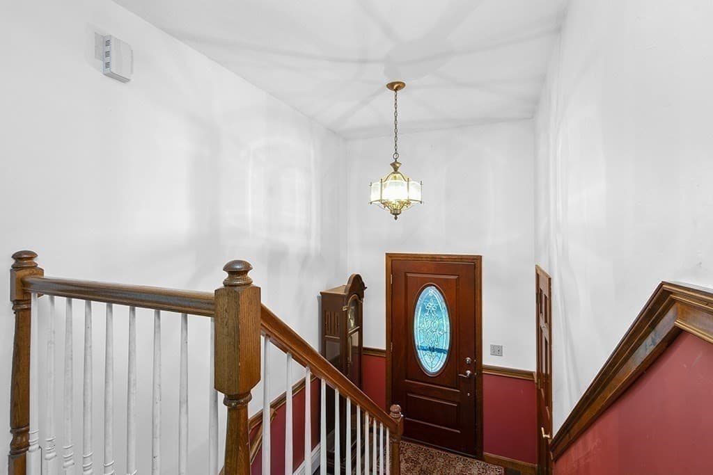 Single Family Residence at 56 Alton Rd, North Attleboro MA 02760, photo 6 of 32