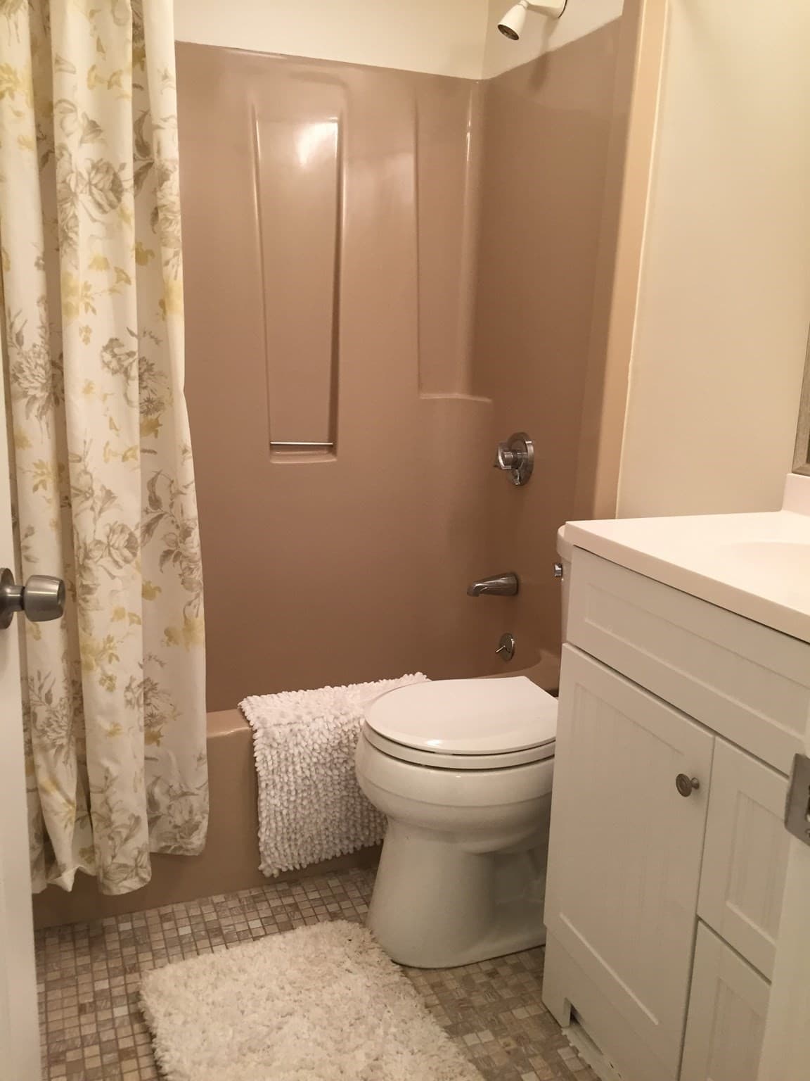 Condominium at 21 Central Ave # 12, Everett MA 02149, photo 7 of 7