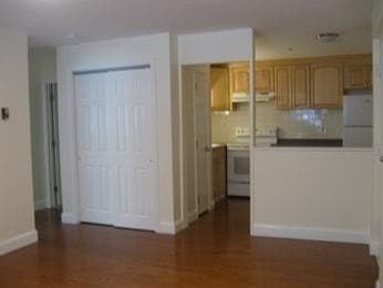 Condominium at 21 Central Ave # 12, Everett MA 02149, photo 3 of 7