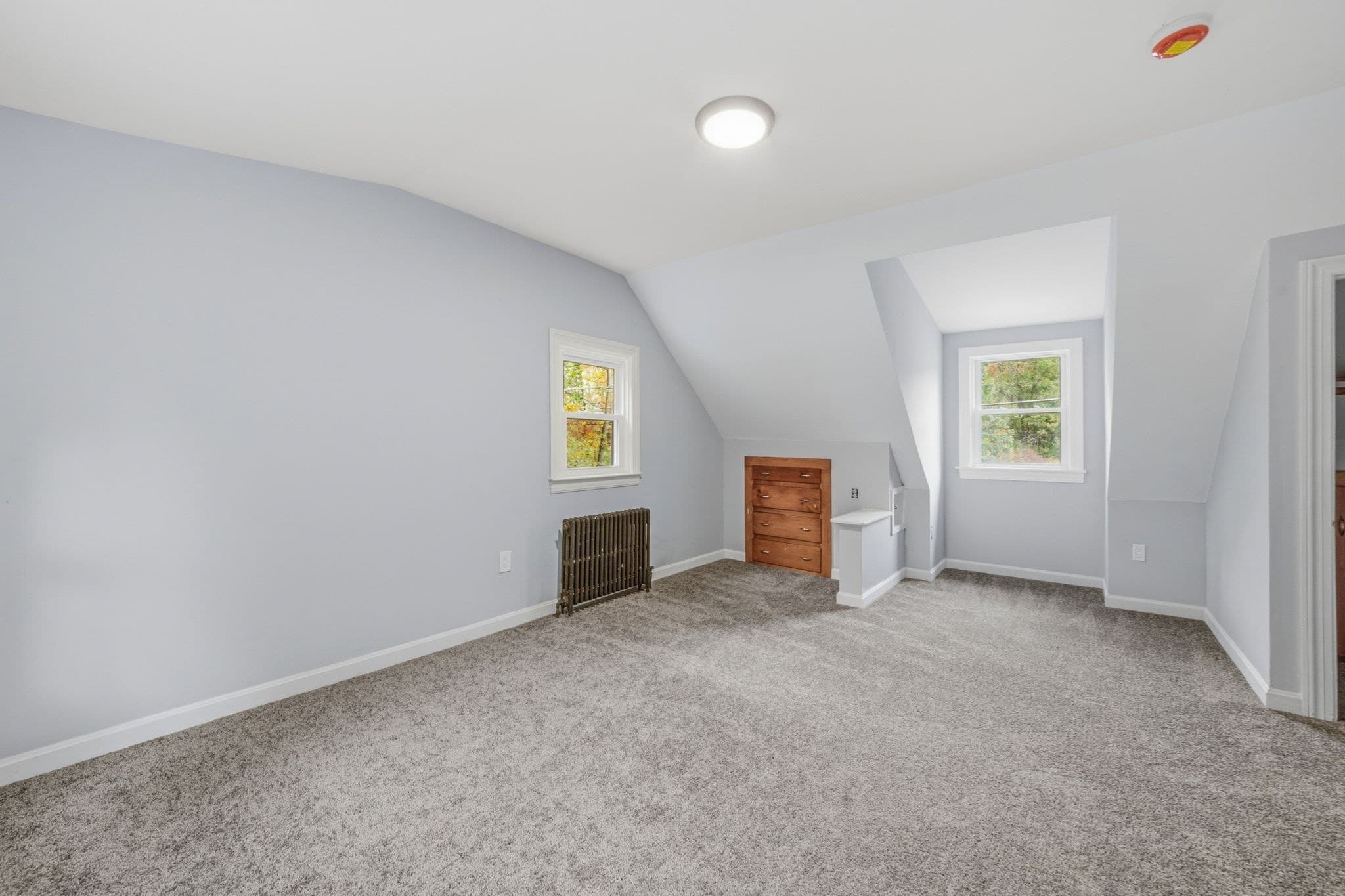 Single Family Residence at 405 Plymouth St, Holbrook MA 02343, photo 23 of 31