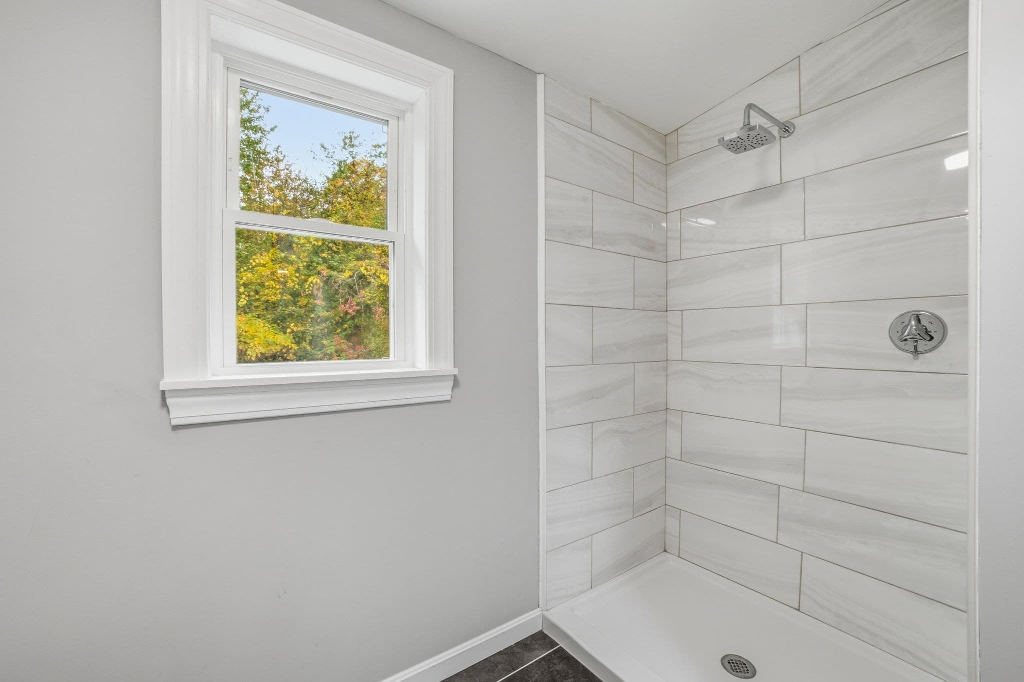 Single Family Residence at 405 Plymouth St, Holbrook MA 02343, photo 21 of 31