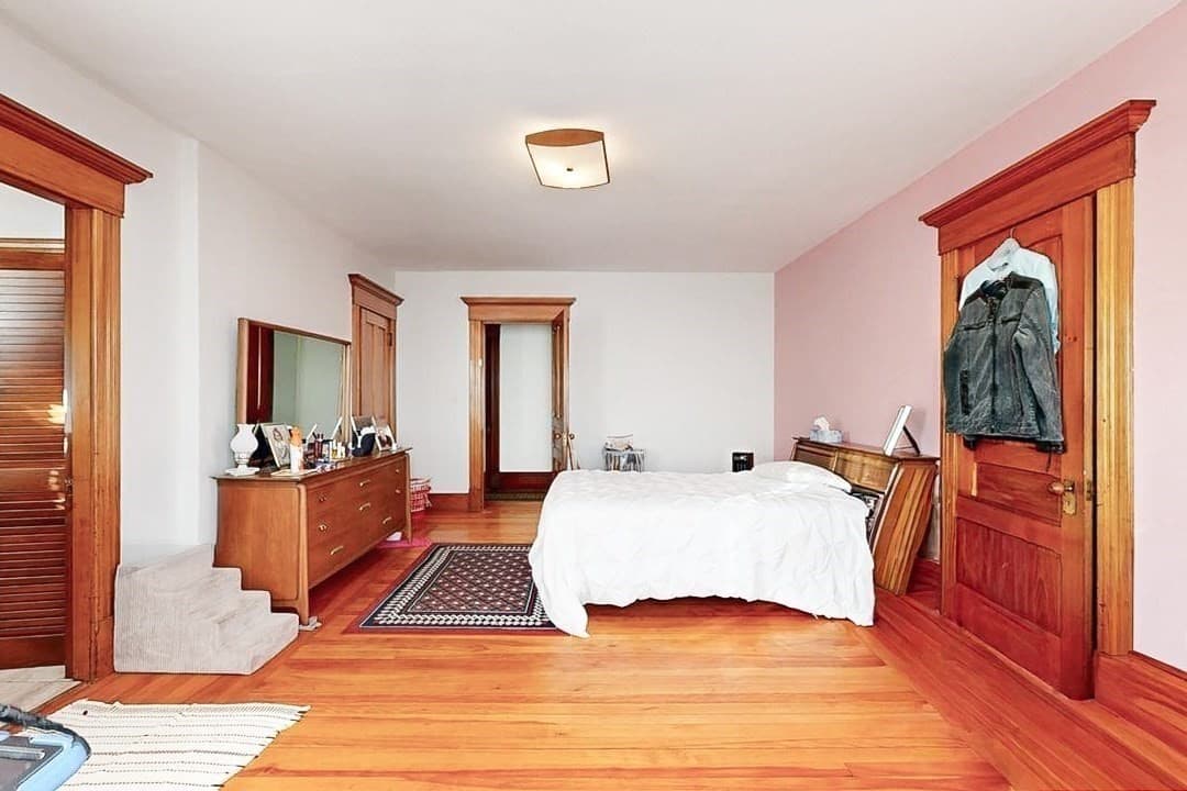 Single Family Residence at 38 Burncoat St, Worcester MA 01605, photo 24 of 31