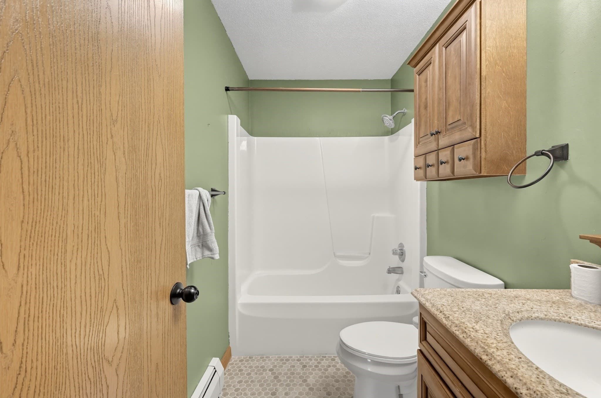 Single Family Residence at 305 Wren St, Taunton MA 02718, photo 26 of 39