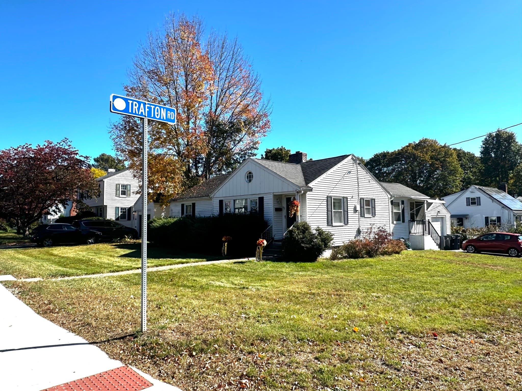 Single Family Residence at 132 Maple Street, Framingham MA 01702, photo 7 of 21