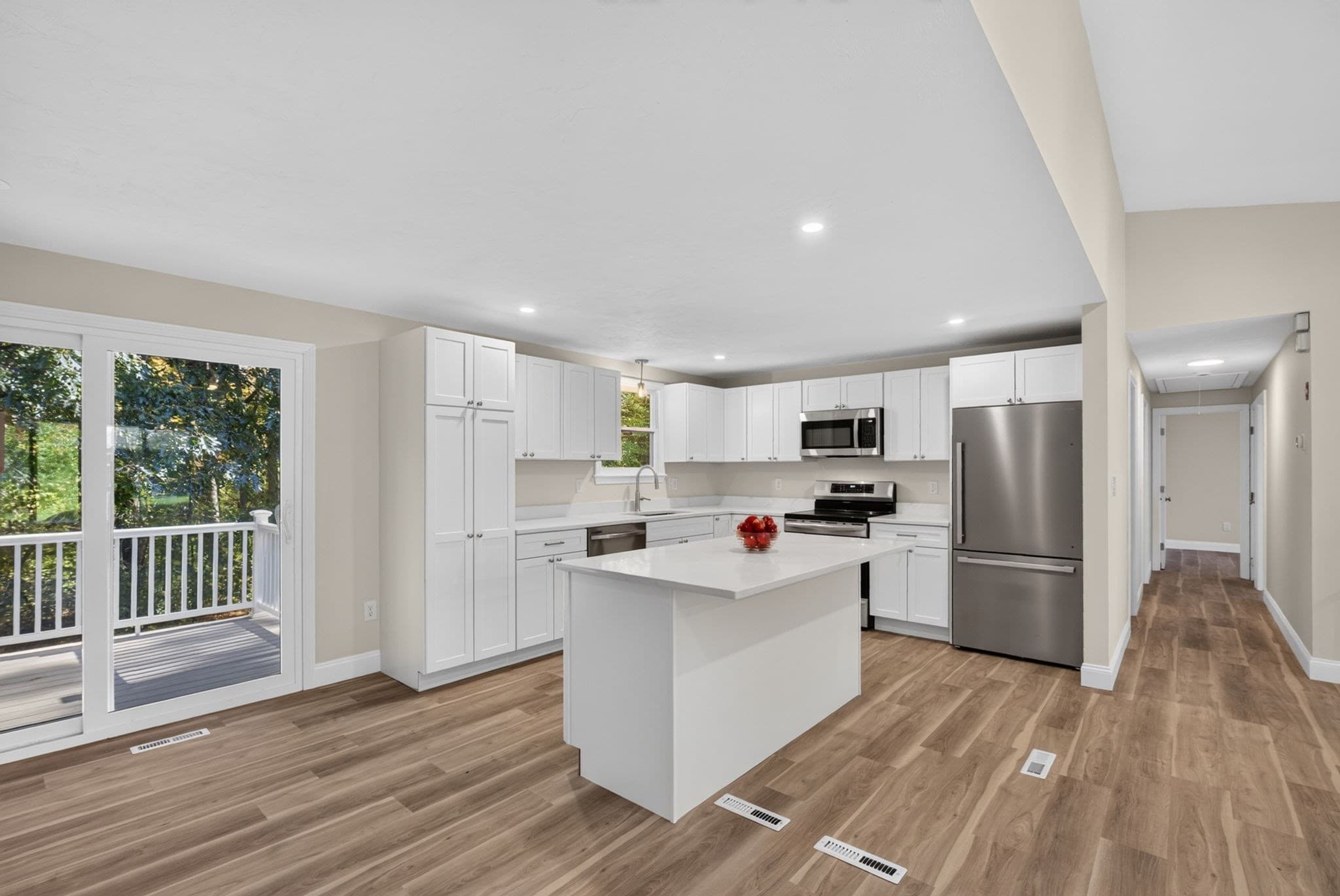 Single Family Residence at 120 Appletree Cir, Bridgewater MA 02324, photo 13 of 42