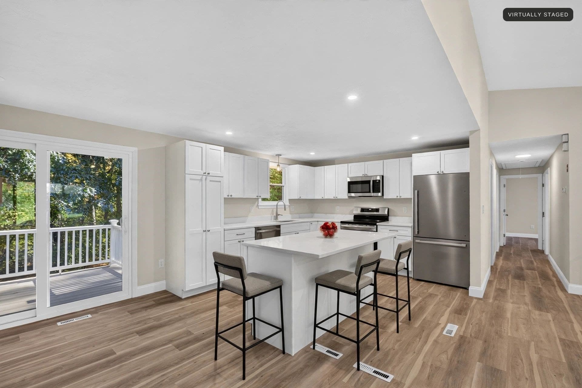 Single Family Residence at 120 Appletree Cir, Bridgewater MA 02324, photo 12 of 42