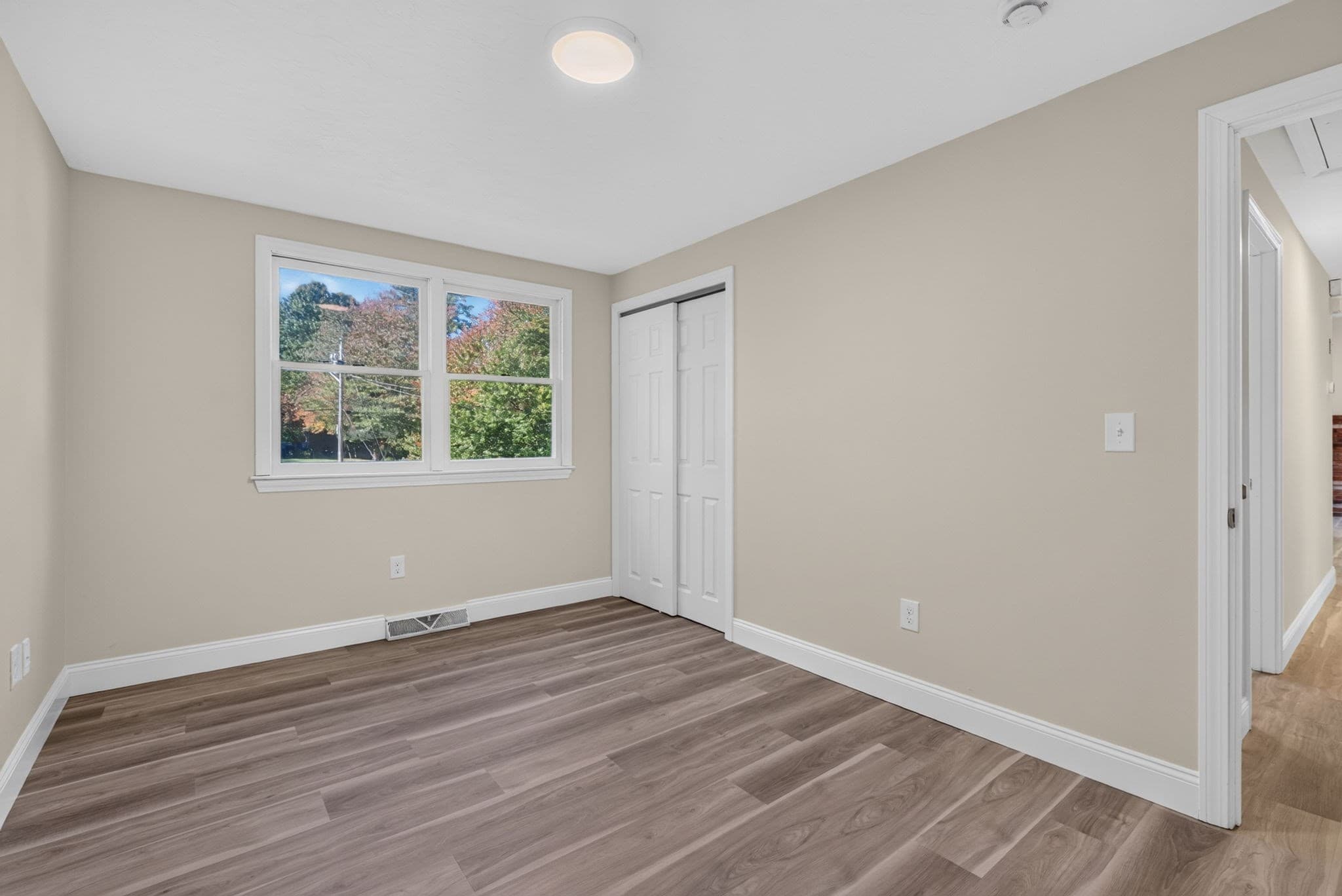 Single Family Residence at 120 Appletree Cir, Bridgewater MA 02324, photo 20 of 42