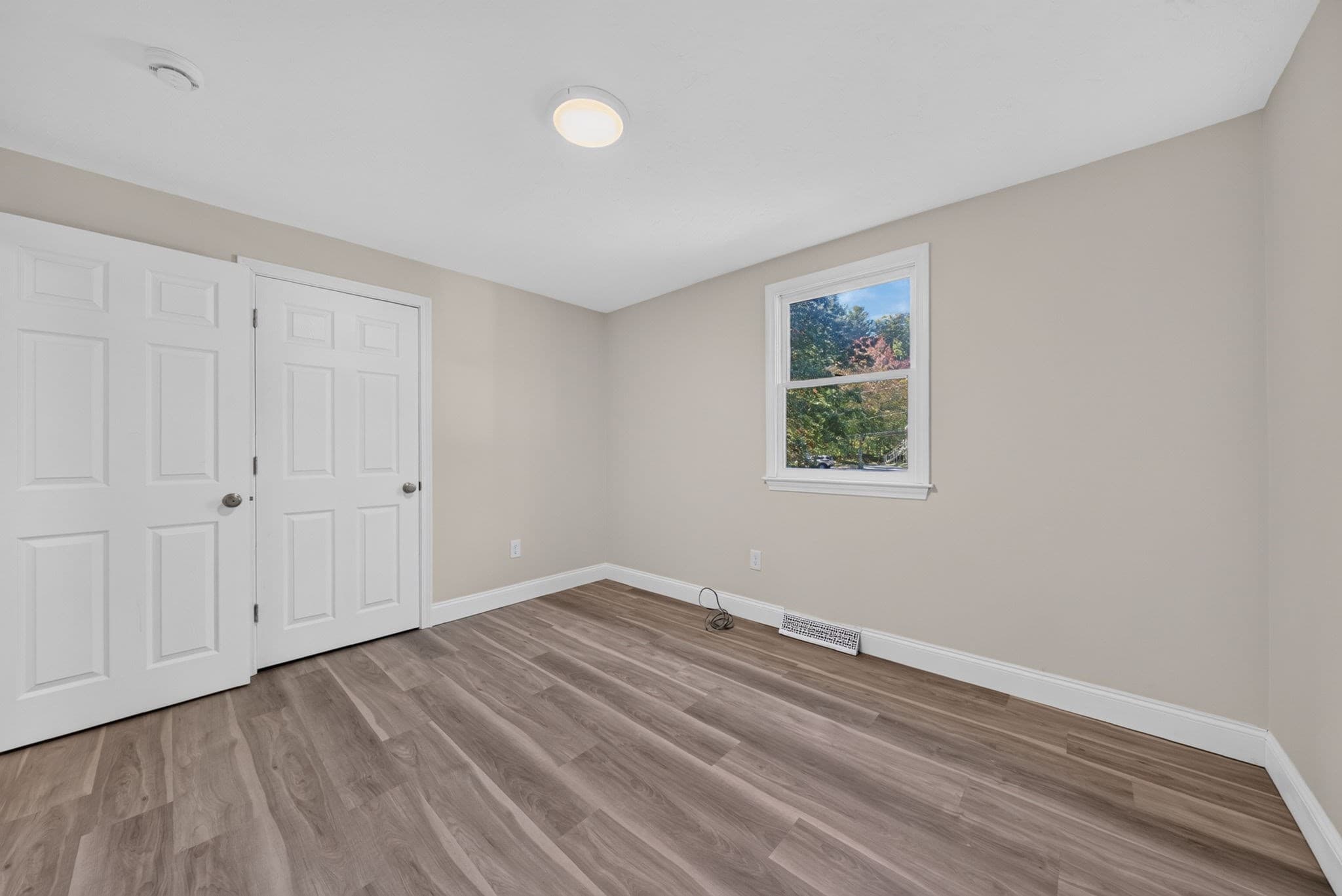 Single Family Residence at 120 Appletree Cir, Bridgewater MA 02324, photo 24 of 42