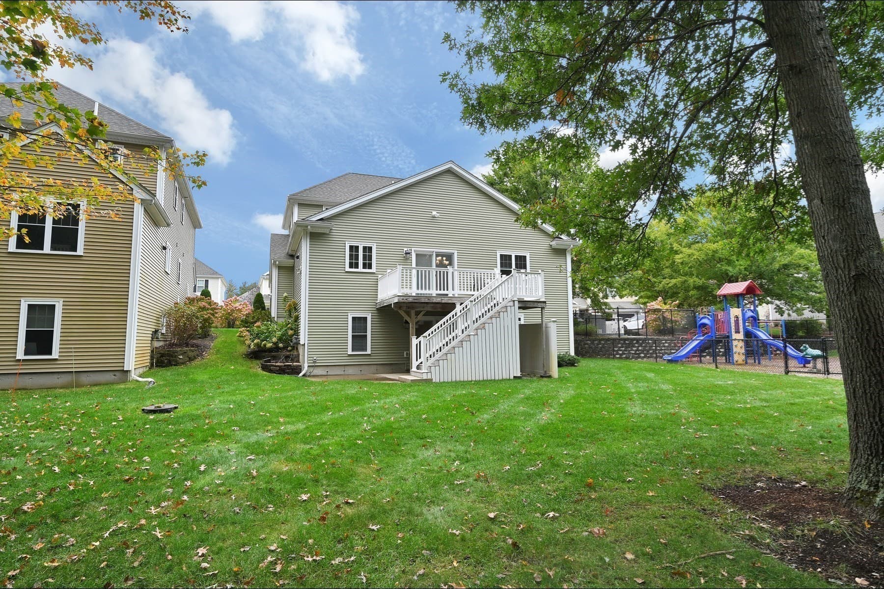 Single Family Residence at 55 Surrey Ln # 55, East Bridgewater MA 02333, photo 39 of 42