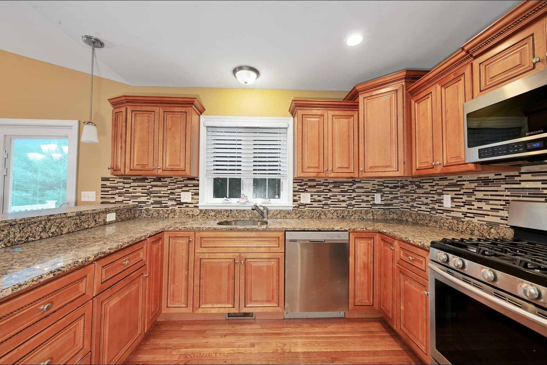 Single Family Residence at 55 Surrey Ln # 55, East Bridgewater MA 02333, photo 4 of 42