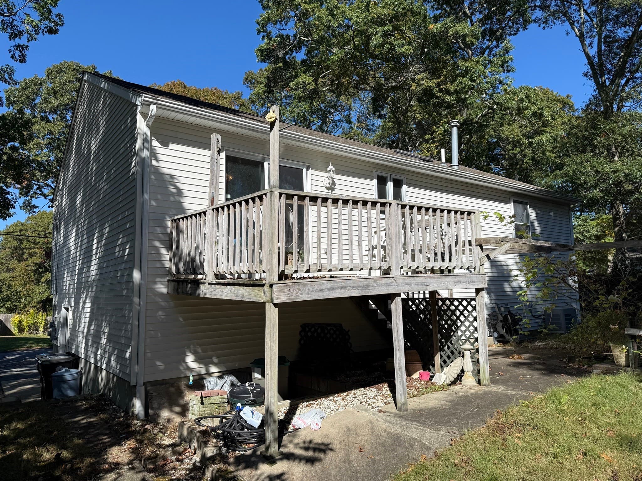 Single Family Residence at 6 Golf Street, Dartmouth MA 02747, photo 2 of 12