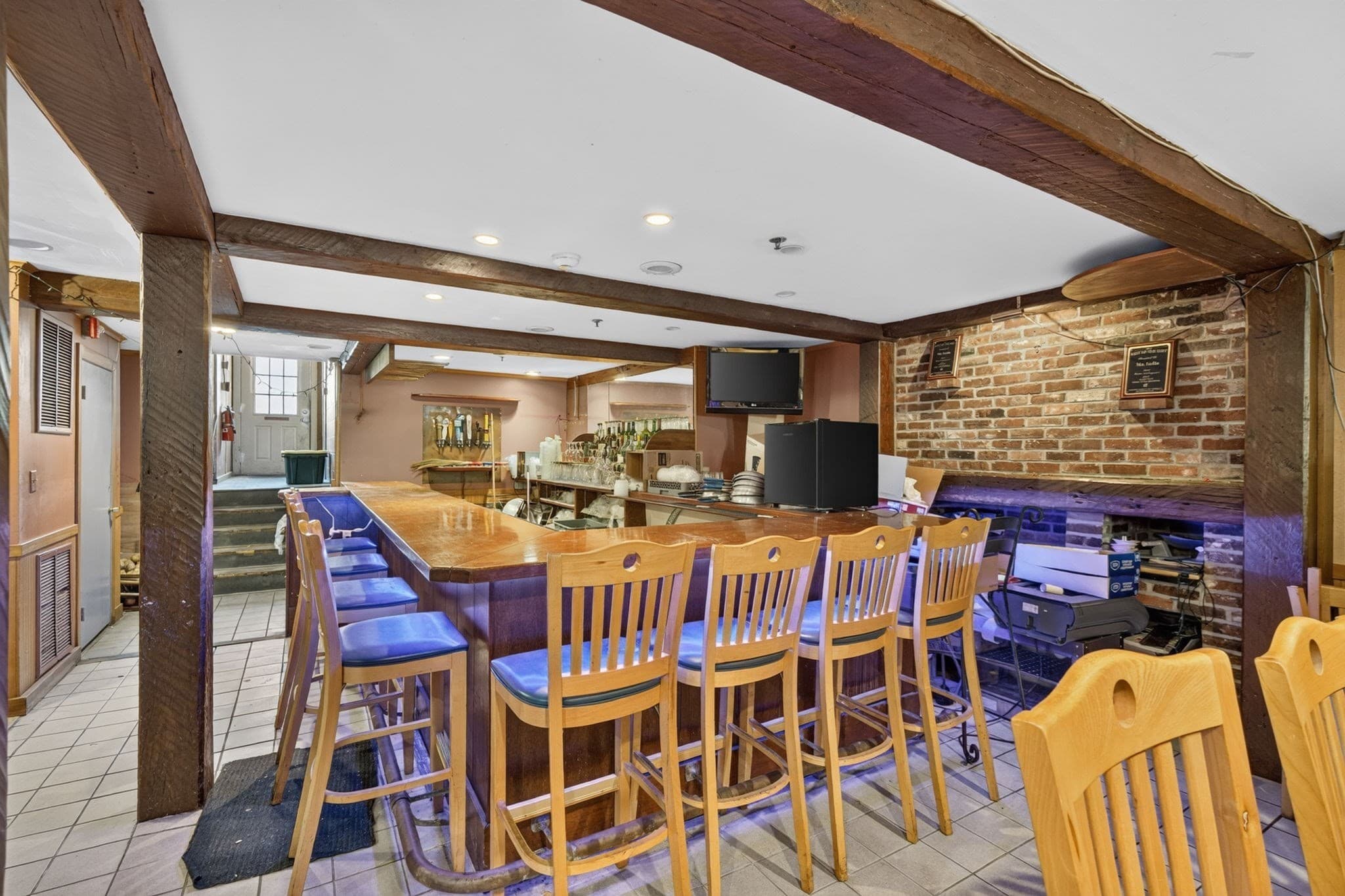 Commercial Sale at 140 High # 1, Newburyport MA 01950, photo 9 of 18