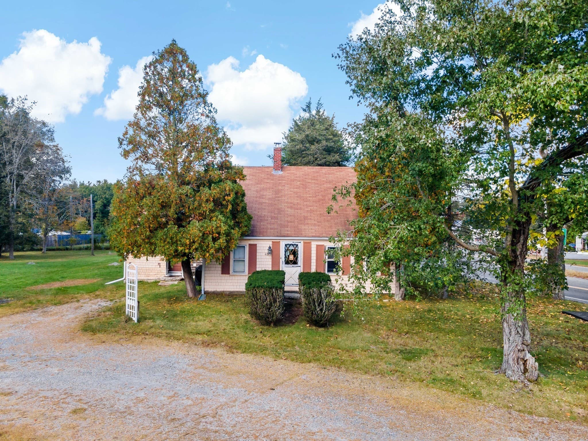 45 County Rd, Freetown MA 02717
