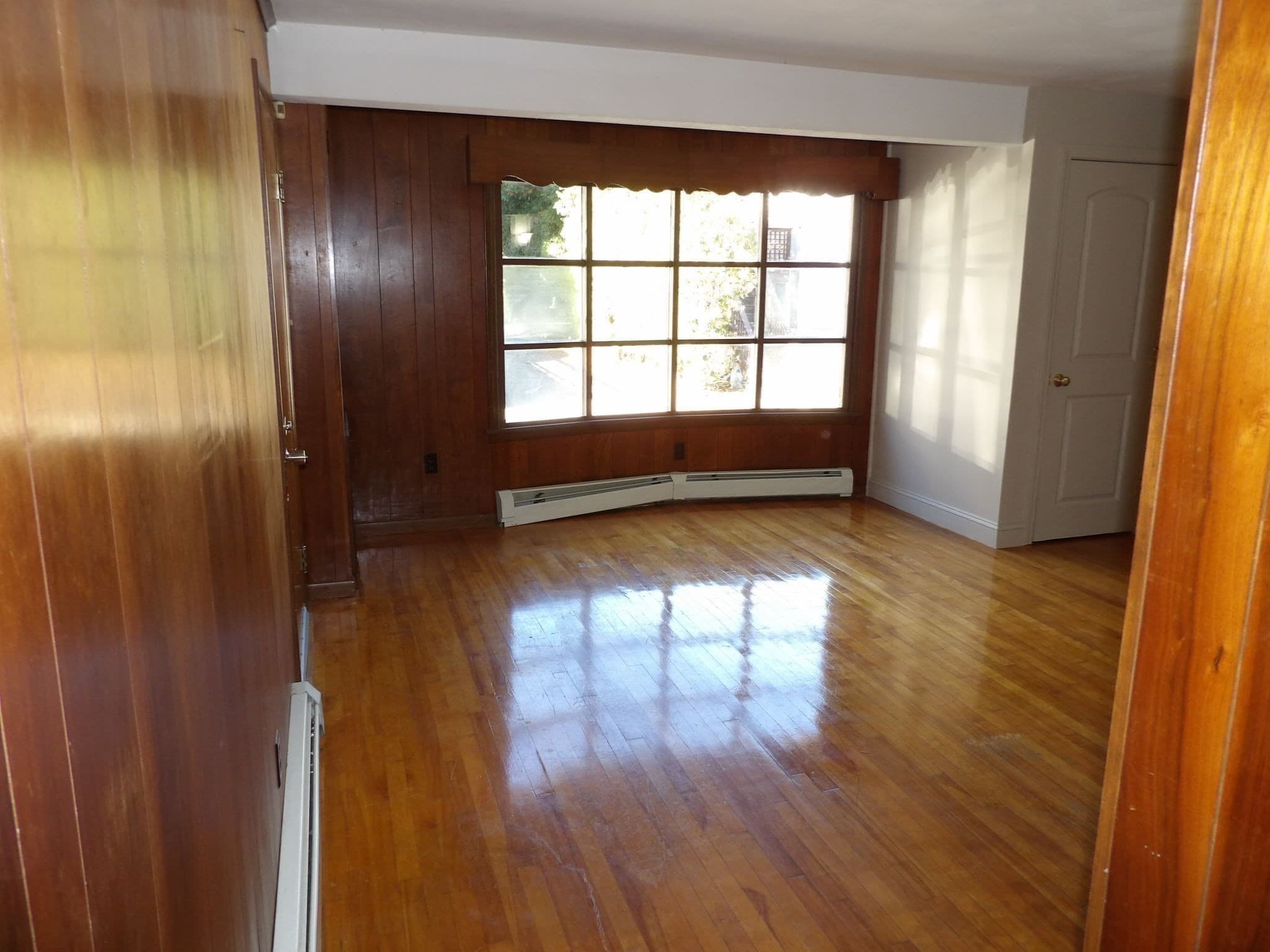 Multi Family at 67 Mechanic St., Spencer MA 01562, photo 7 of 17