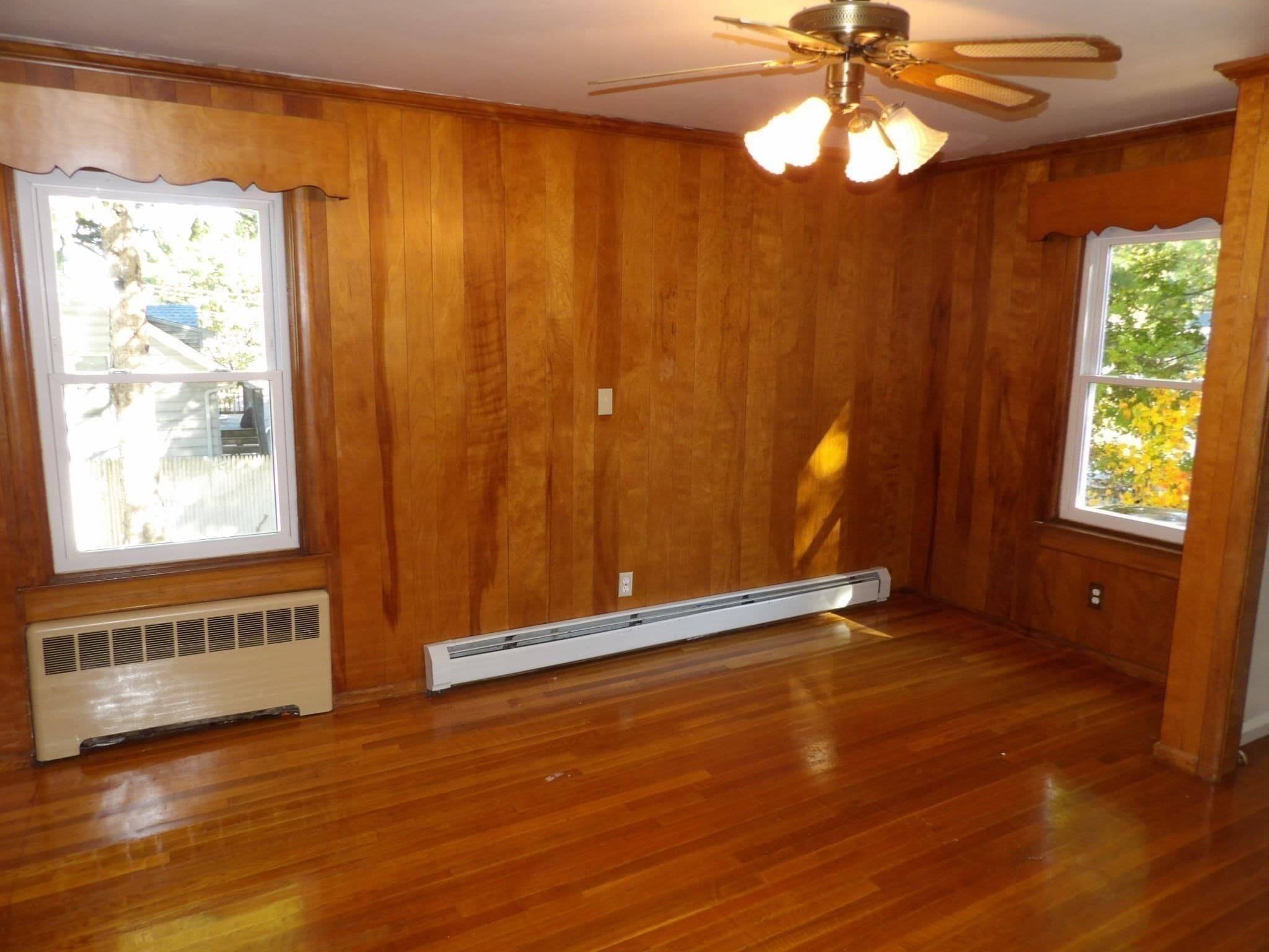 Multi Family at 67 Mechanic St., Spencer MA 01562, photo 9 of 17