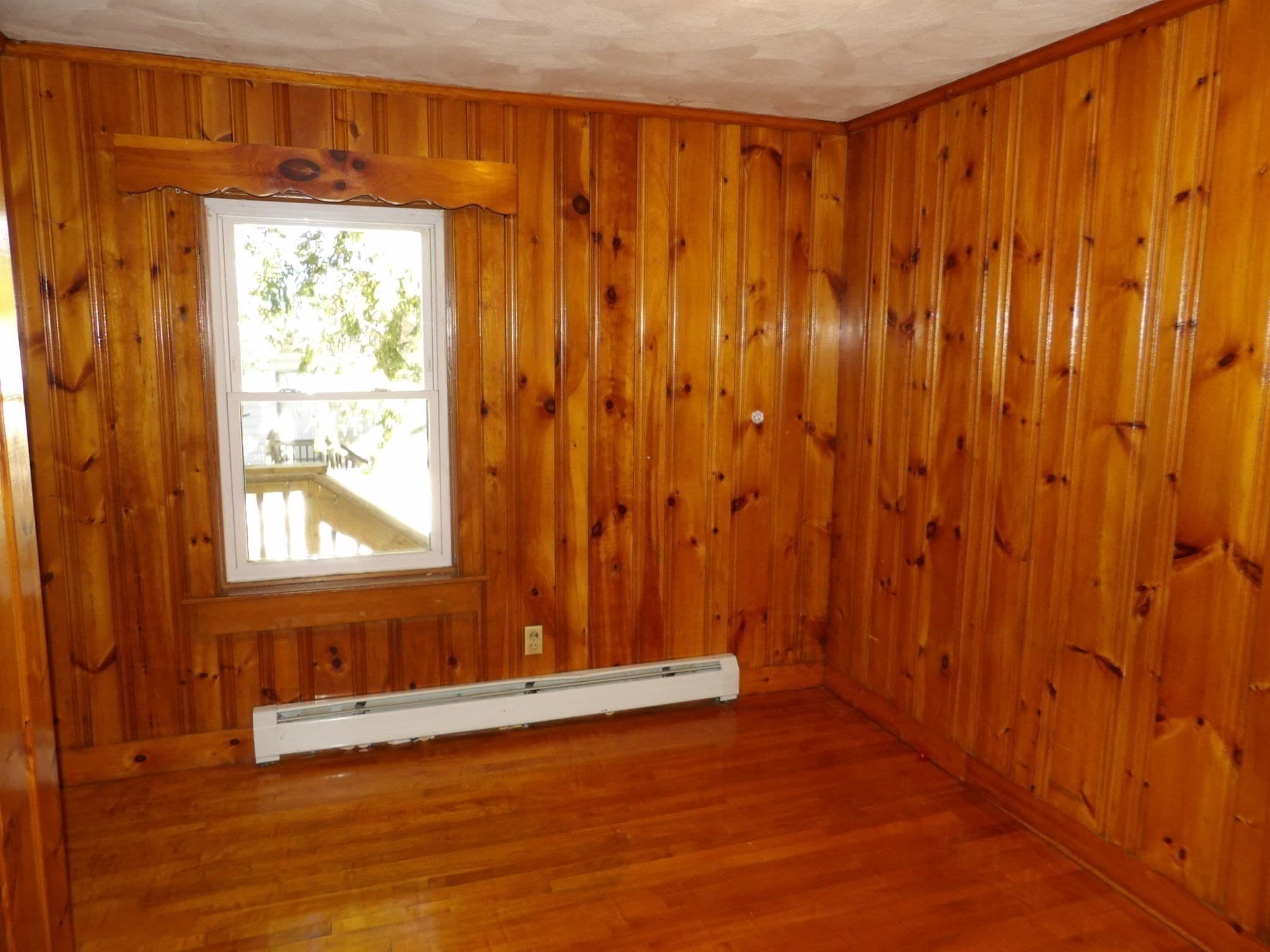 Multi Family at 67 Mechanic St., Spencer MA 01562, photo 10 of 17