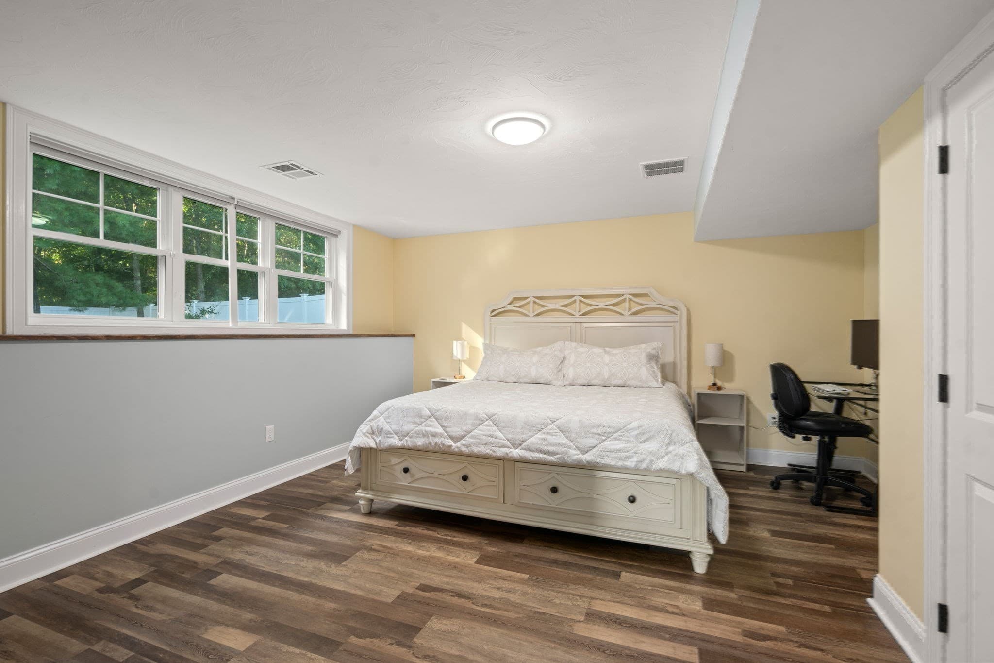 Single Family Residence at 19 Pass Farm Rd, Attleboro MA 02703, photo 33 of 42