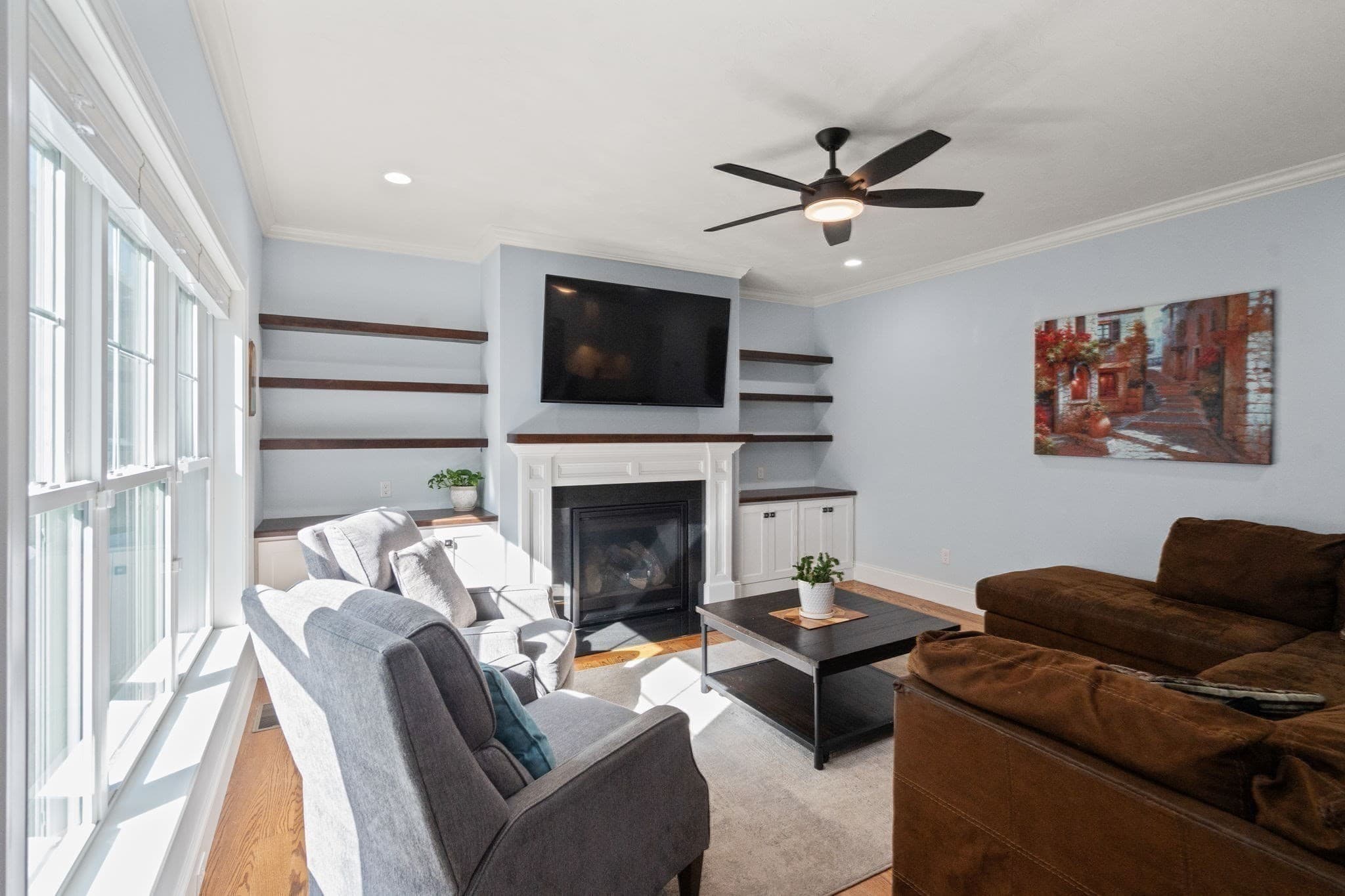 Single Family Residence at 19 Pass Farm Rd, Attleboro MA 02703, photo 11 of 42