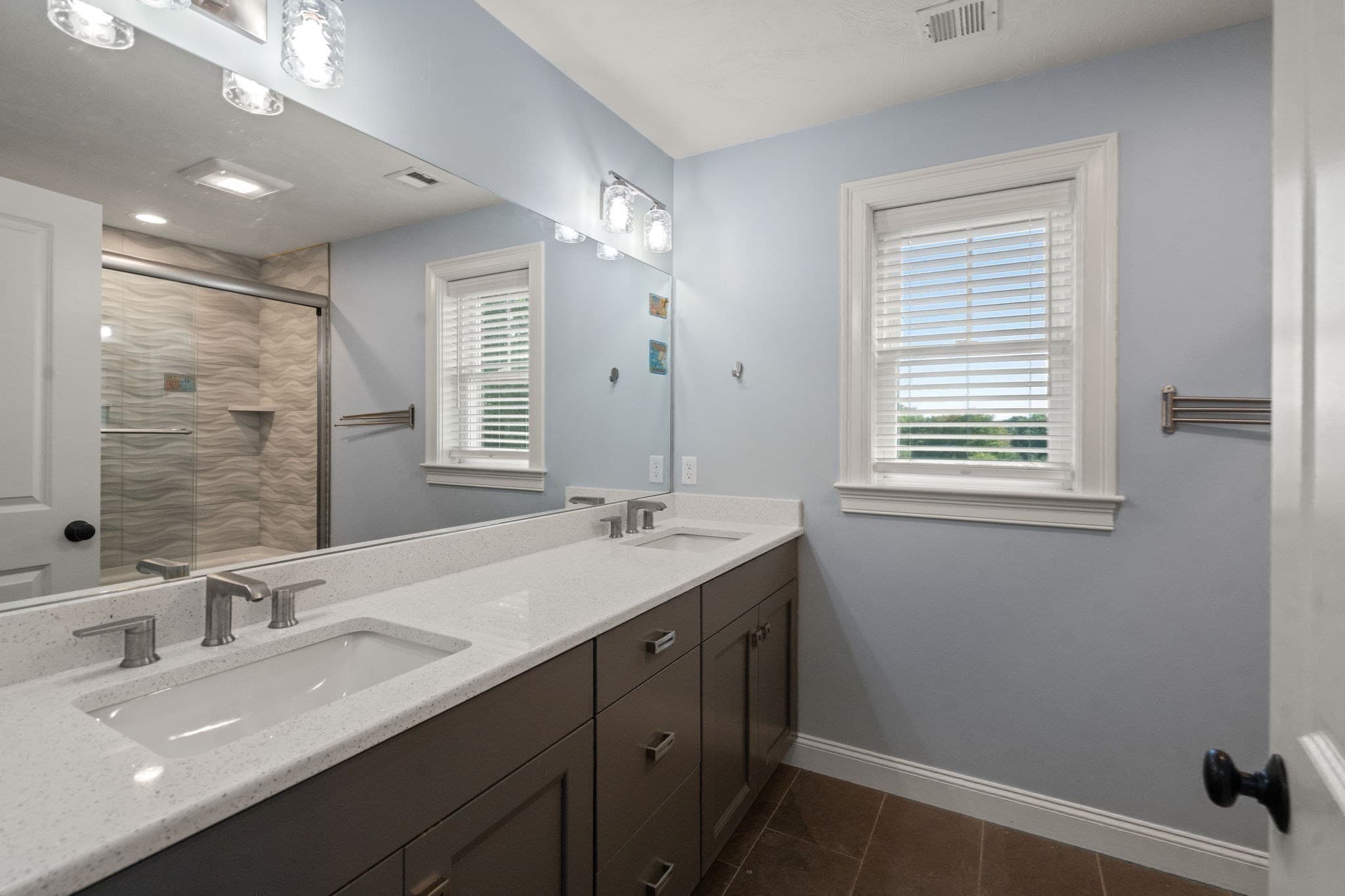 Single Family Residence at 19 Pass Farm Rd, Attleboro MA 02703, photo 21 of 42