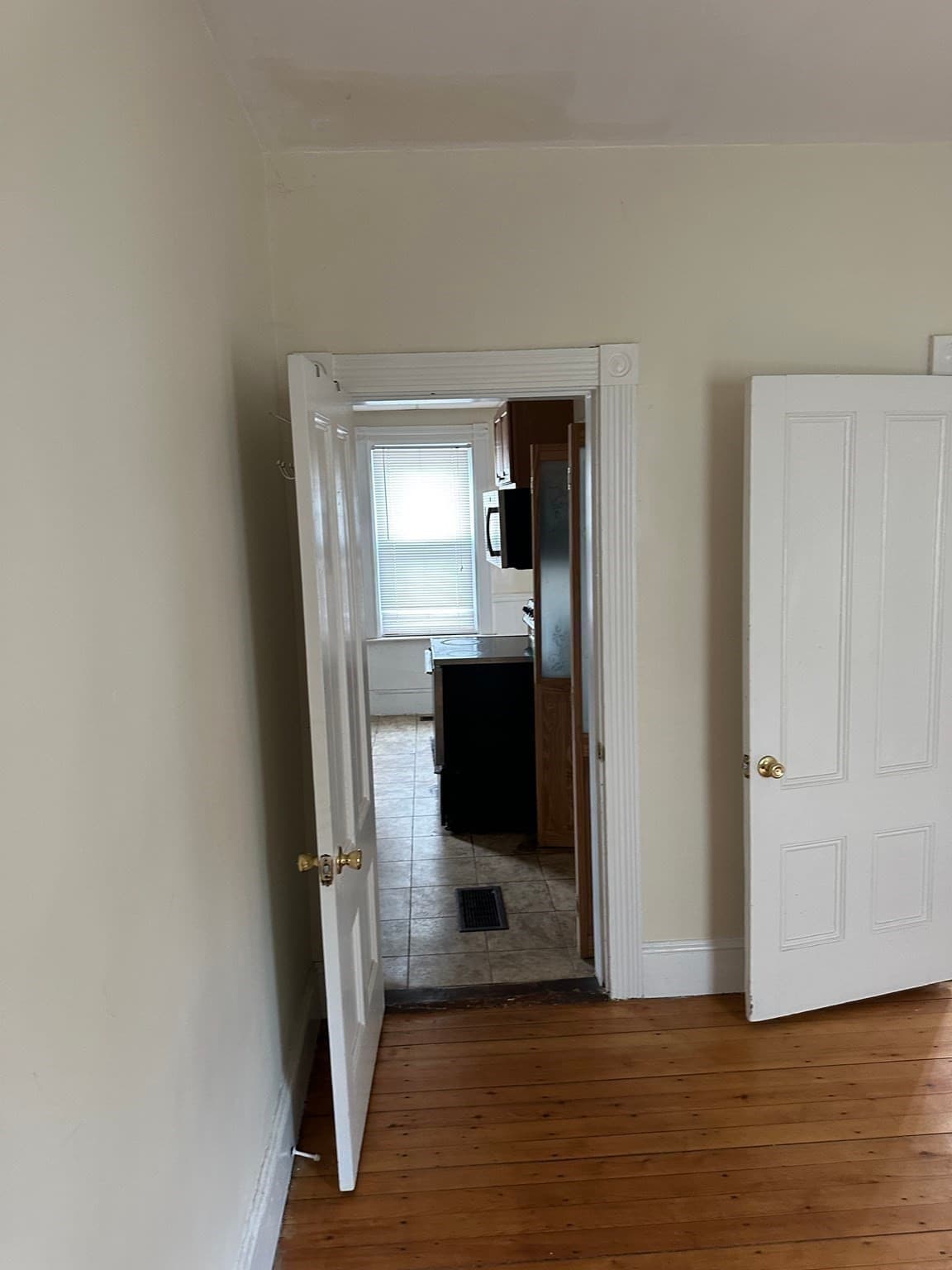 2 Family - 2 Units Up/Down at 16 Preston Street, Millville MA 01529, photo 7 of 18