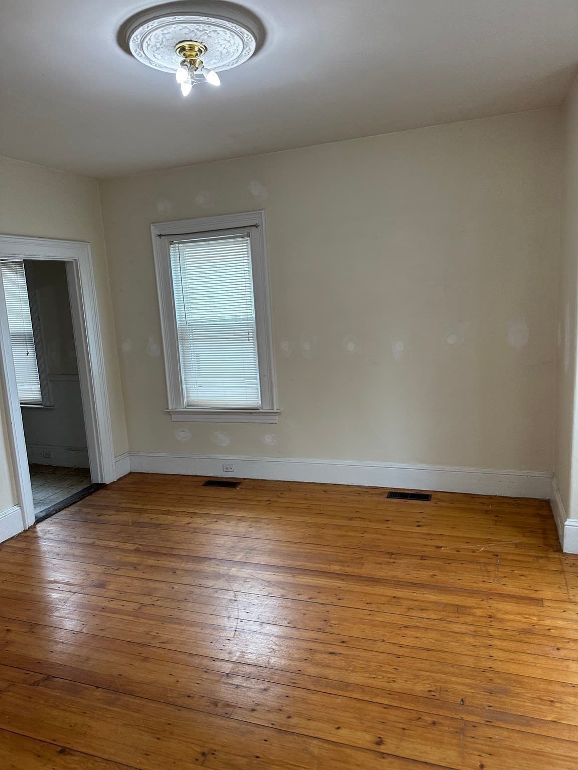2 Family - 2 Units Up/Down at 16 Preston Street, Millville MA 01529, photo 4 of 18