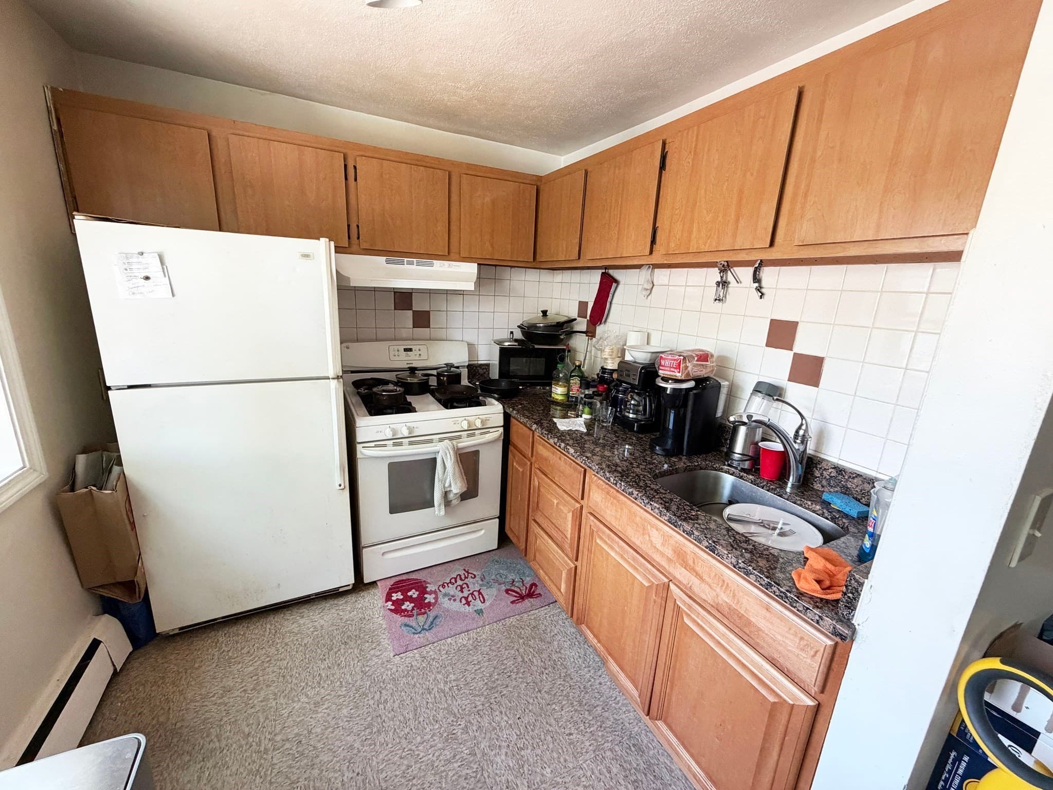 5+ Family - 5+ Units Up/Down at 238 Chelsea Street, Everett MA 02149, photo 7 of 24