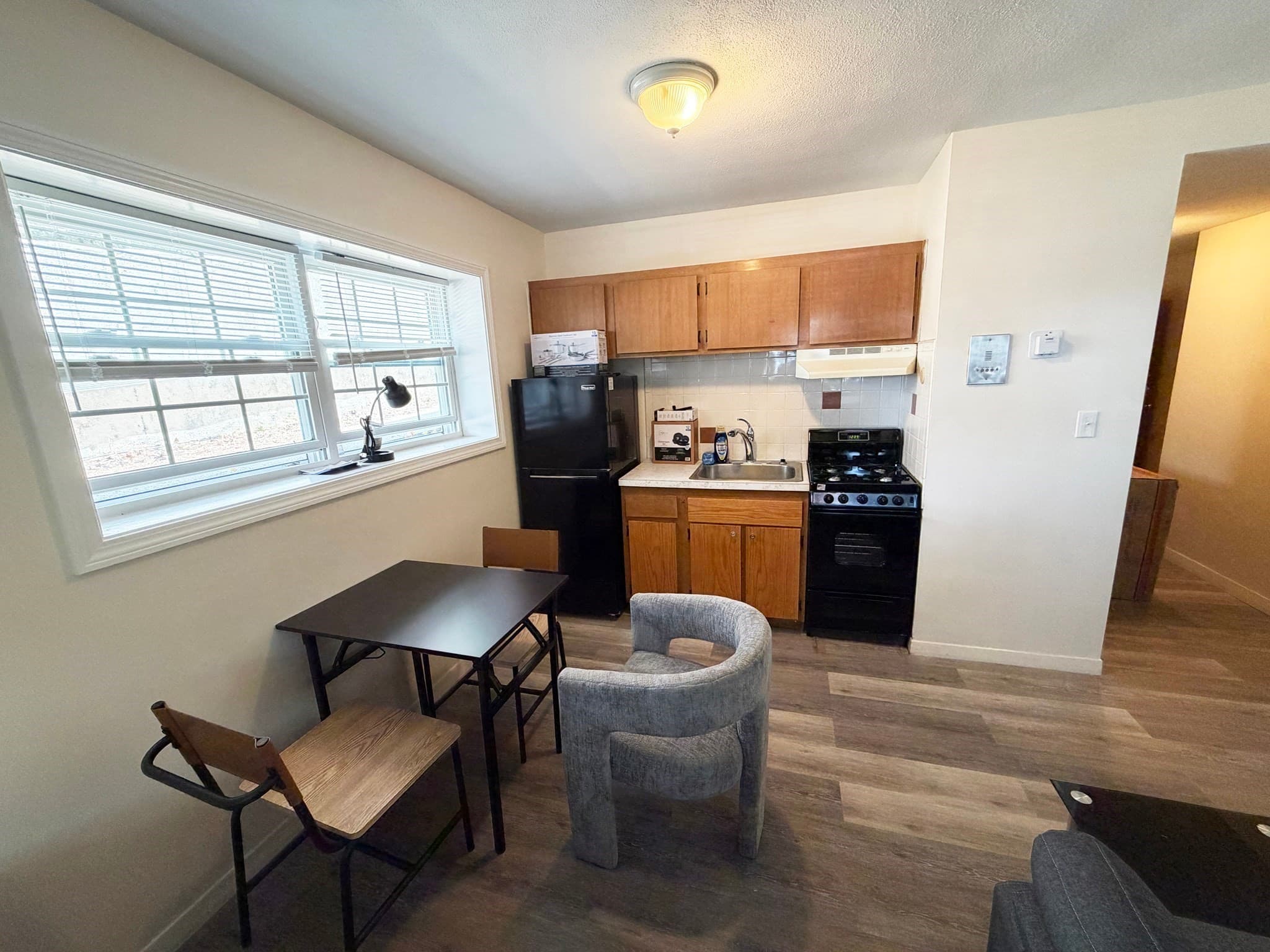 5+ Family - 5+ Units Up/Down at 238 Chelsea Street, Everett MA 02149, photo 10 of 24